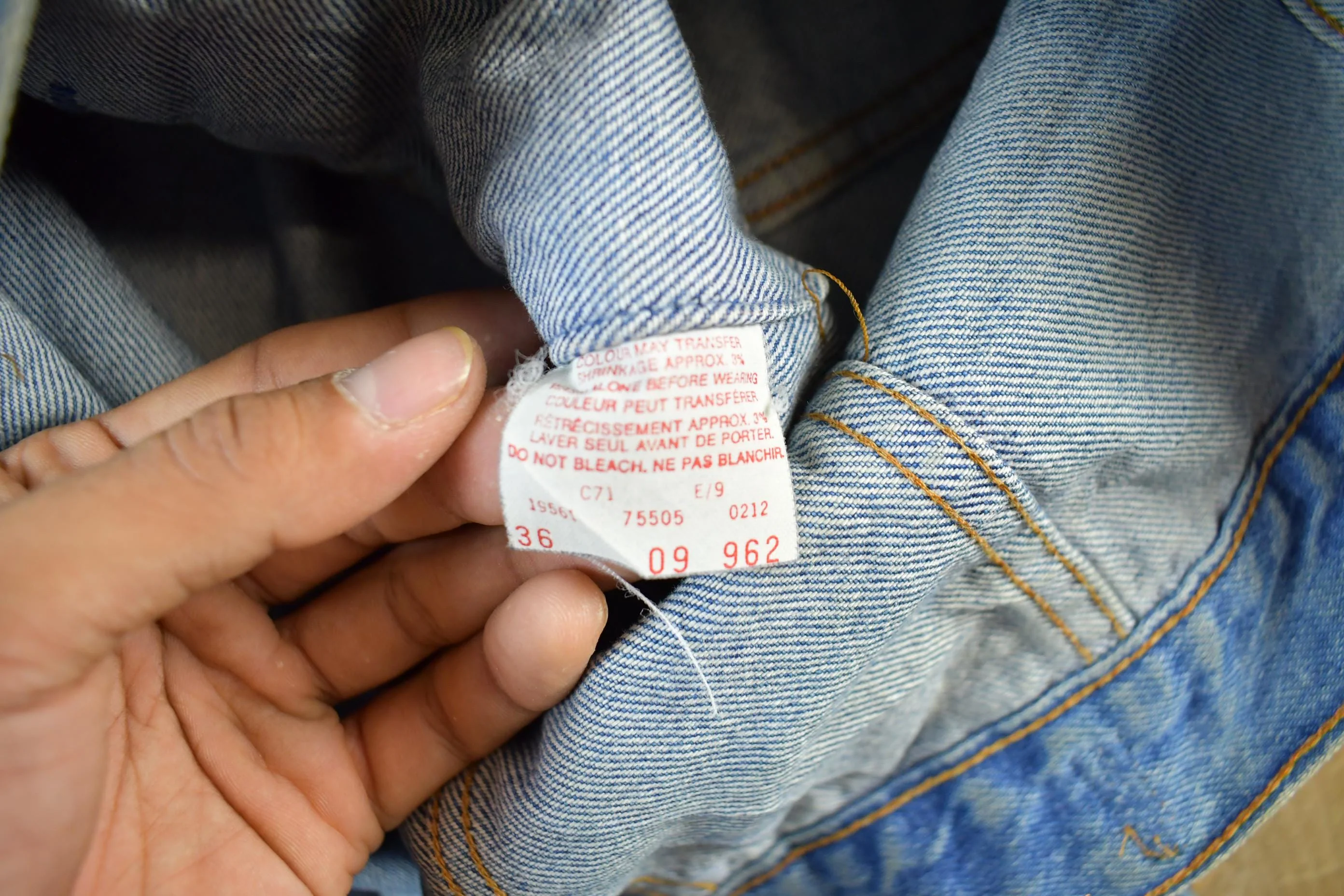 Vintage 1980s Levi's Denim Jean Trucker Jacket Men's Small - Image 6