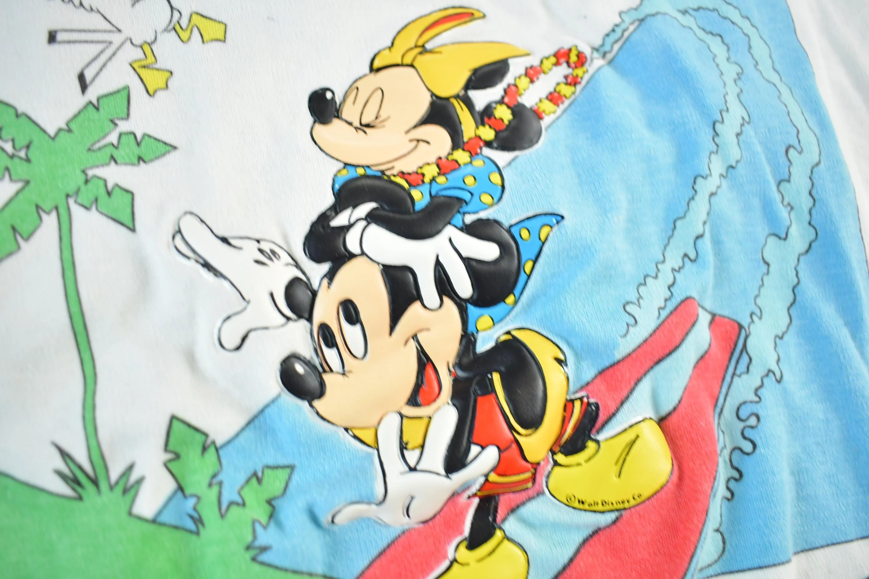 Vintage 1980s Mickey Mouse Surfing Sleeveless Vest Sweatshirt Women's Medium - Image 6
