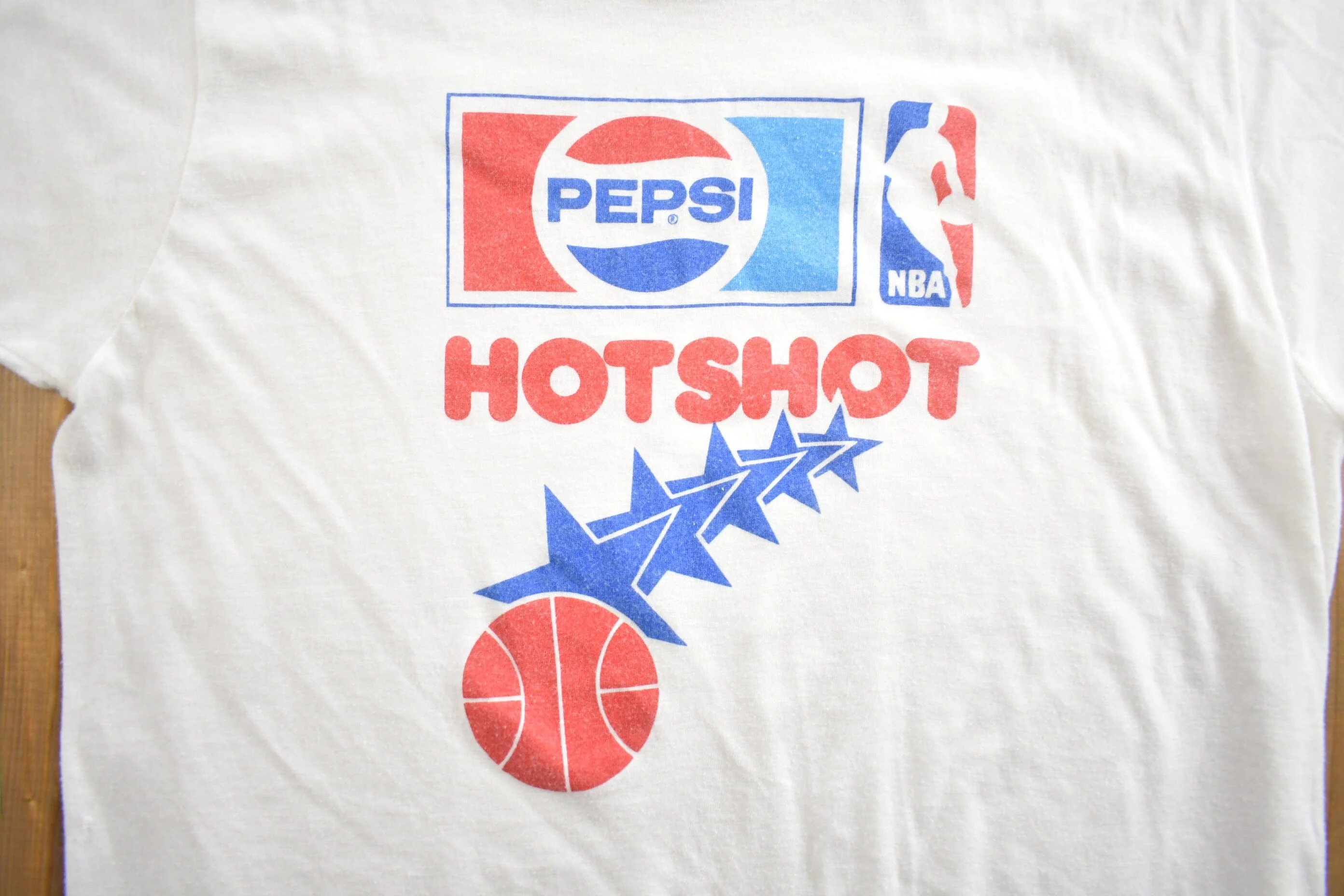Vintage 1980s NBA Basketball Pepsi Hotshot Graphic T-Shirt Men's Medium - Image 3