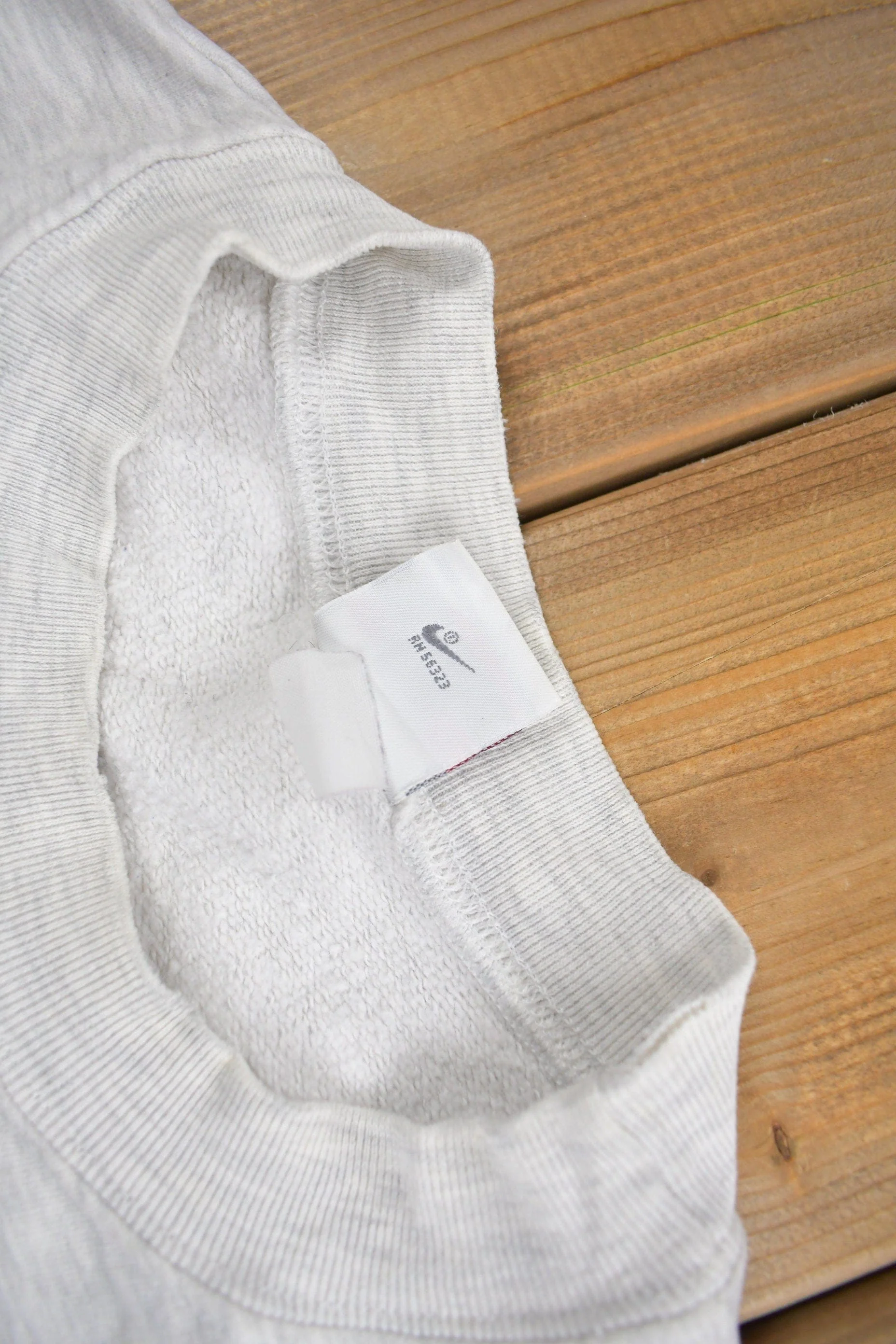 Vintage 1980s Nike Mini Logo Boxy Crewneck Sweatshirt - Image 8
