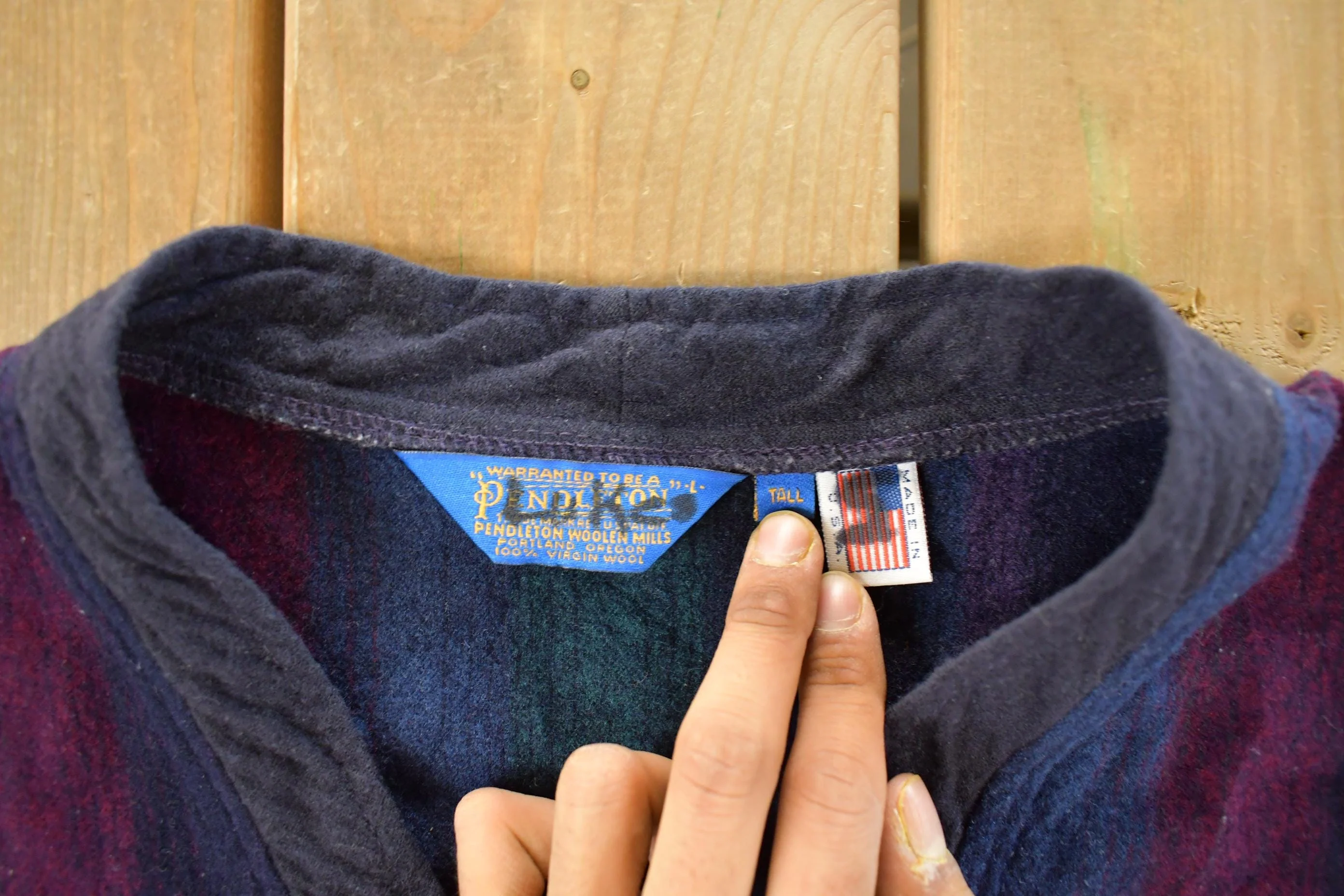 Vintage 1980s Pendleton Wool Knit Cardigan Sweater Men's Medium - Image 4