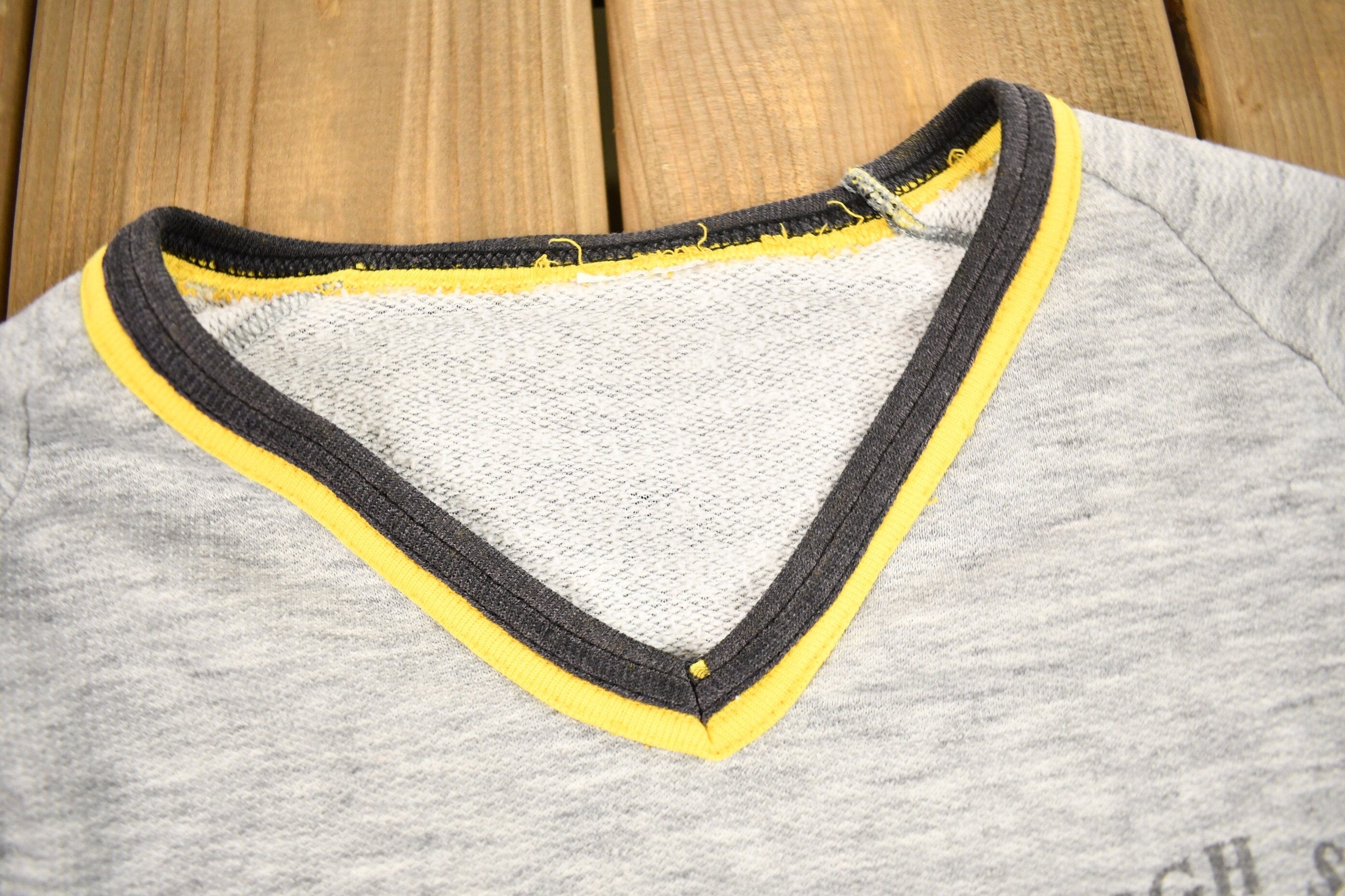 Vintage 1980s Pittsburgh Steelers NFL Staff Sweatshirt Men's Small - Image 4