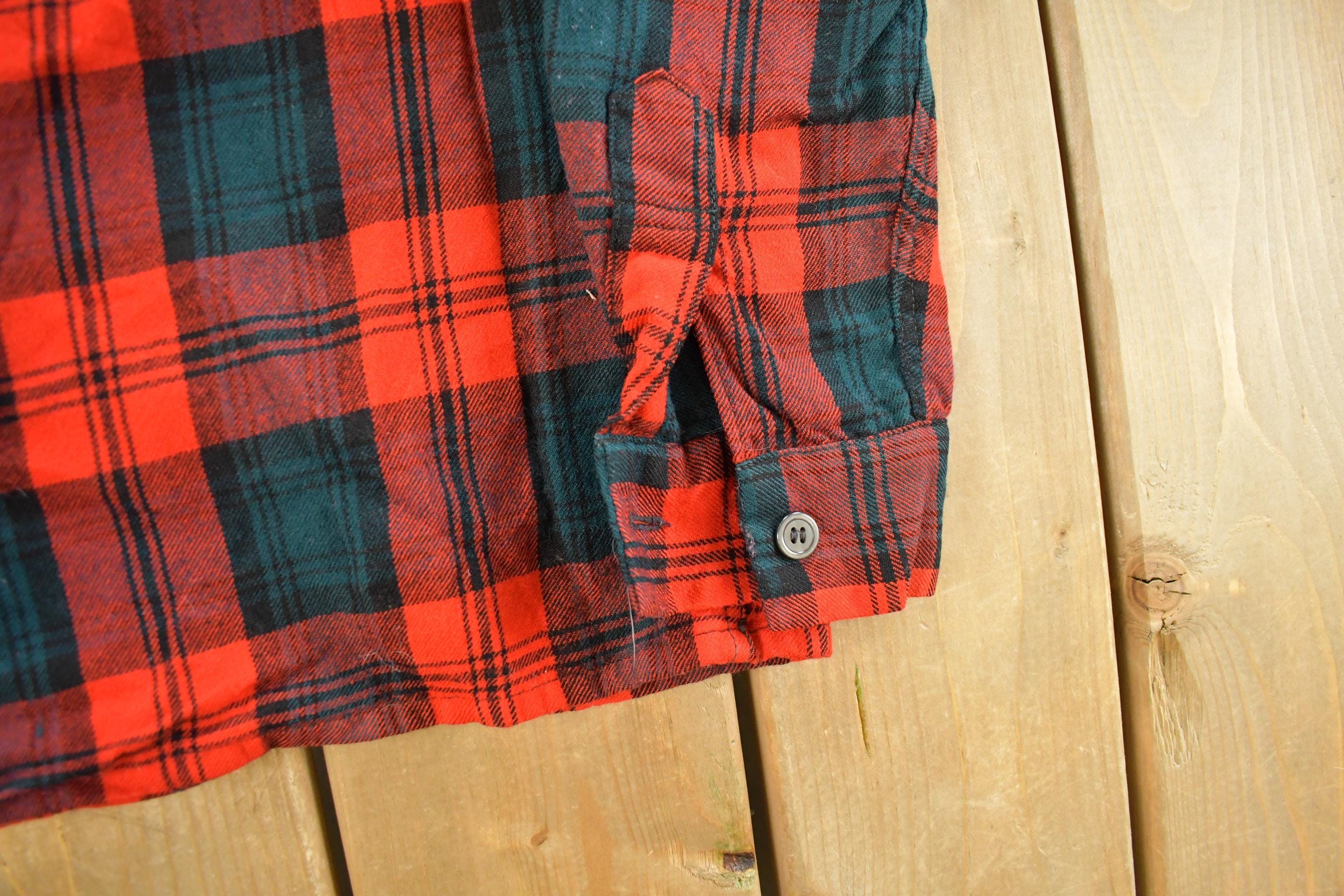Vintage 1980s Royal Highlander Plaid Wool Flannel Button Up Shirt Women's Small - Image 3