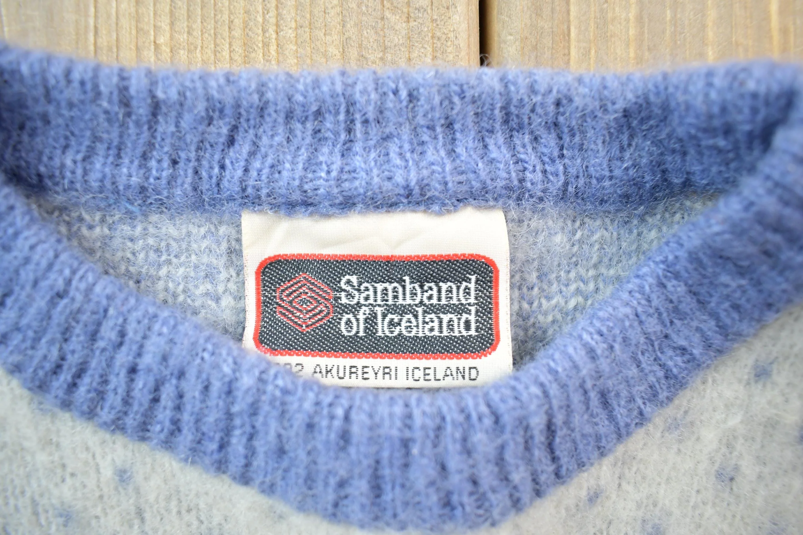 Vintage 1980s Samband Of Iceland 100% Wool Knit Sweater Men's Large - Image 3