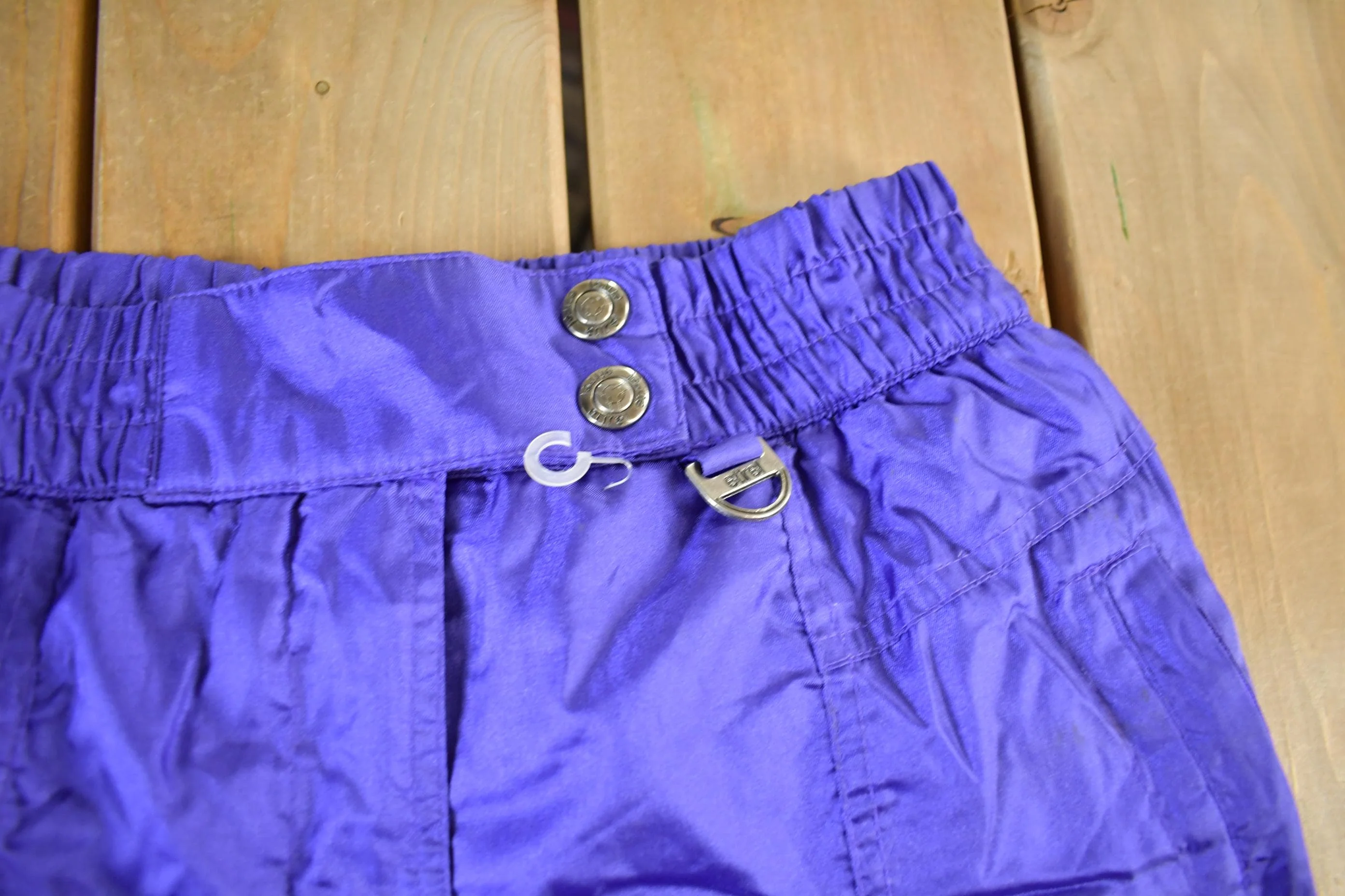 Vintage 1980s Ski Pants Women's Snow Pants Women's 26 x 27 - Image 4