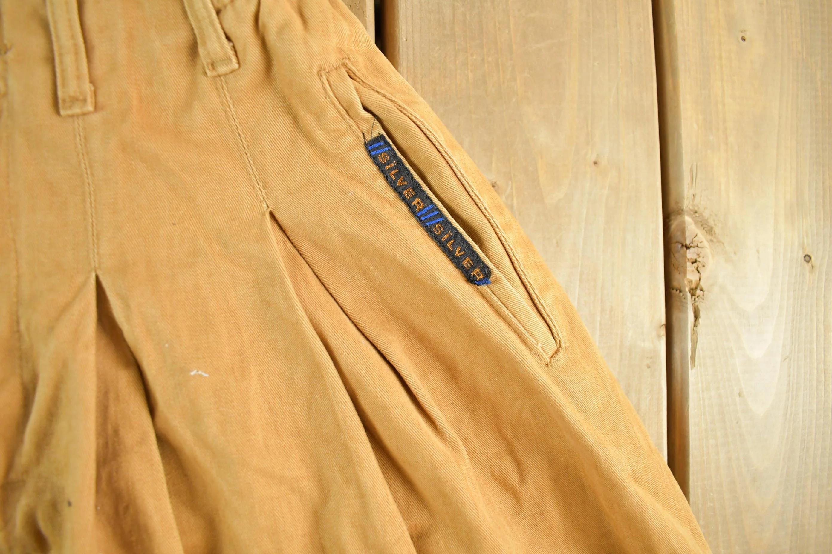 Vintage 1980's Sliver High Waisted Pleated Skirt Women's Medium 27 - Image 3