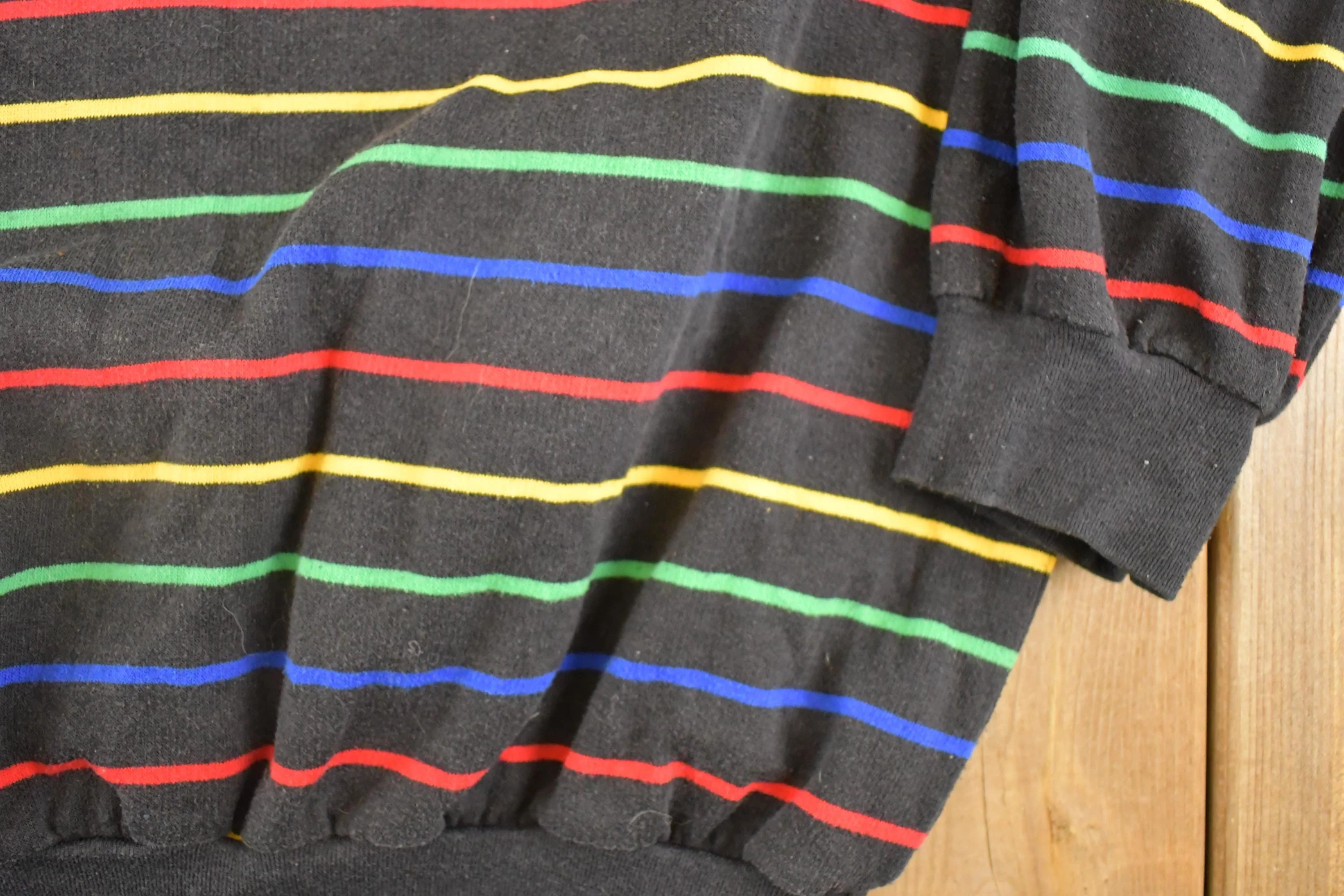 Vintage 1980s Striped Quarter Button Souvenir Crewneck Sweatshirt Men's XL - Image 3