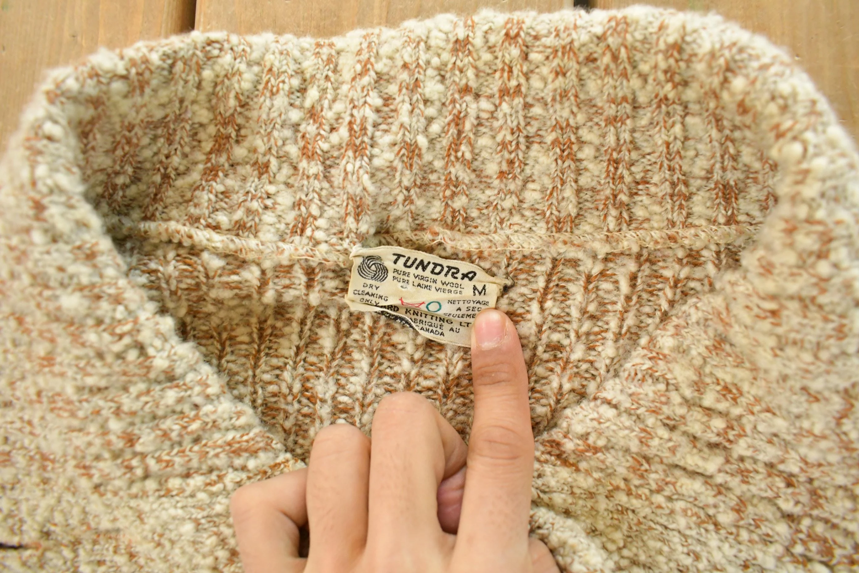 Vintage 1980s Tundra Wool Knit Cardigan Sweater Men's Medium - Image 5