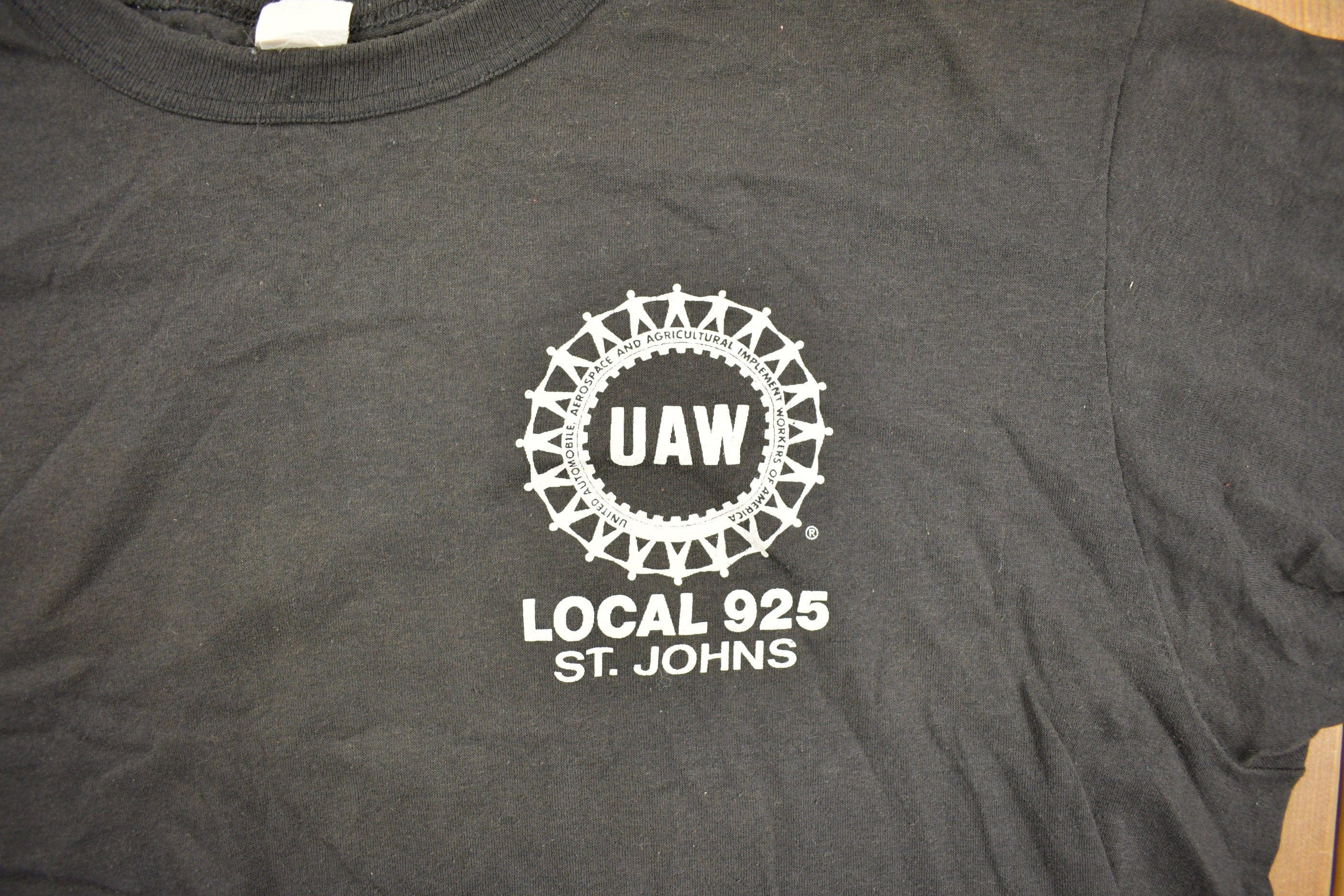 Vintage 1980s UAW Local 925 St Johns Graphic T Shirt Men's XL - Image 3