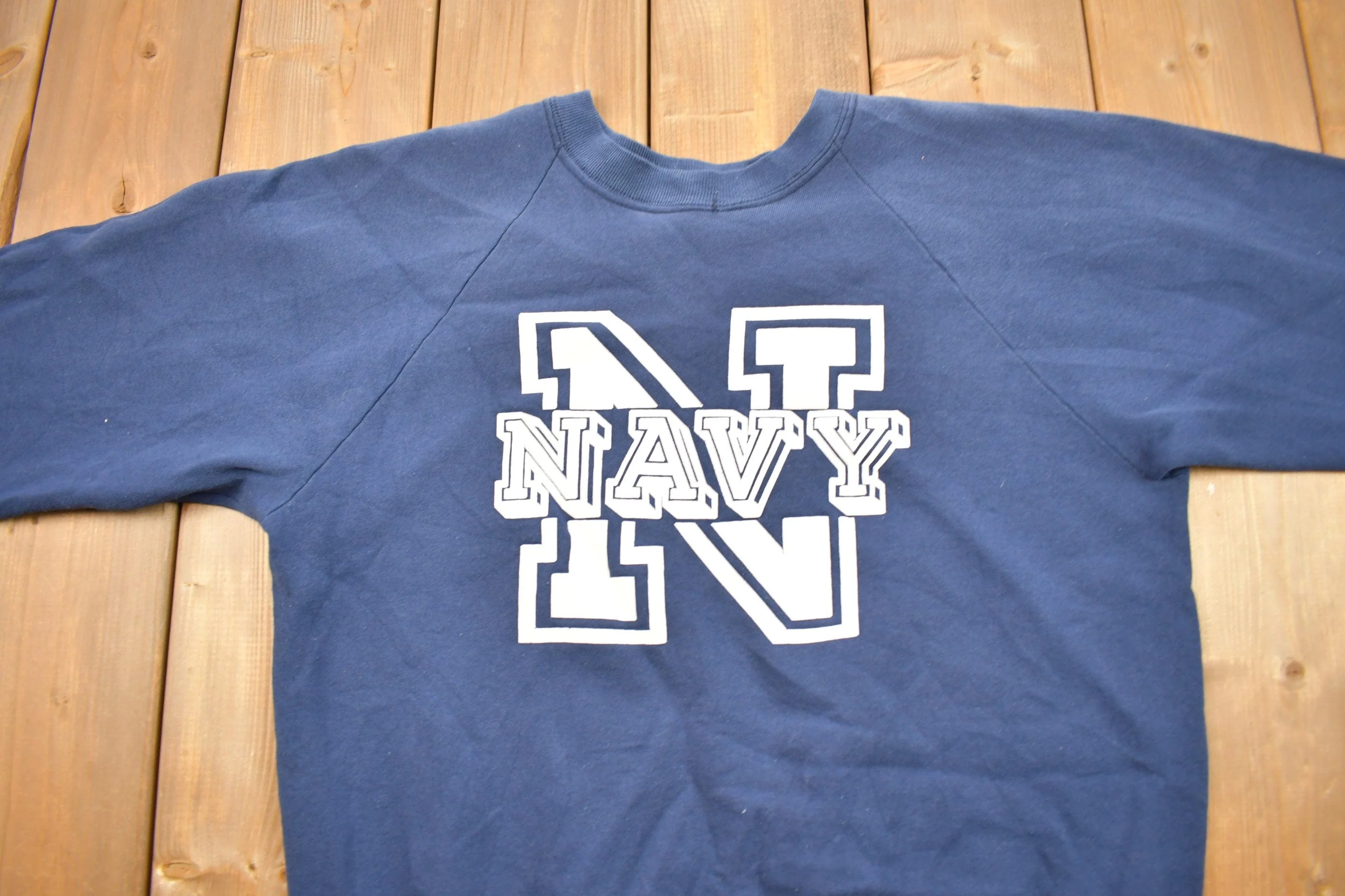 Vintage 1980s United States Navy Graphic Raglan Crewneck - Image 3