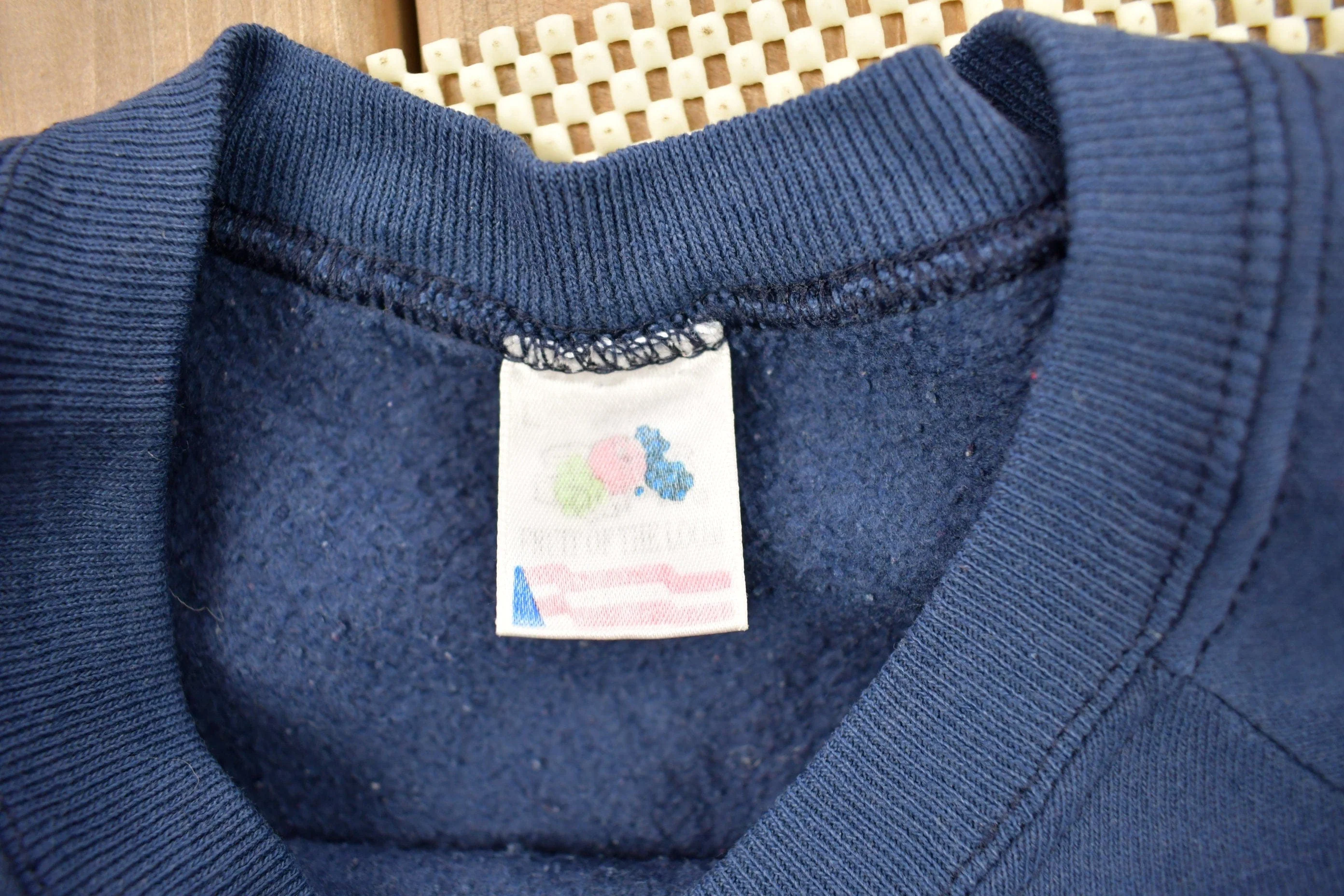 Vintage 1980s United States Navy Graphic Raglan Crewneck - Image 4
