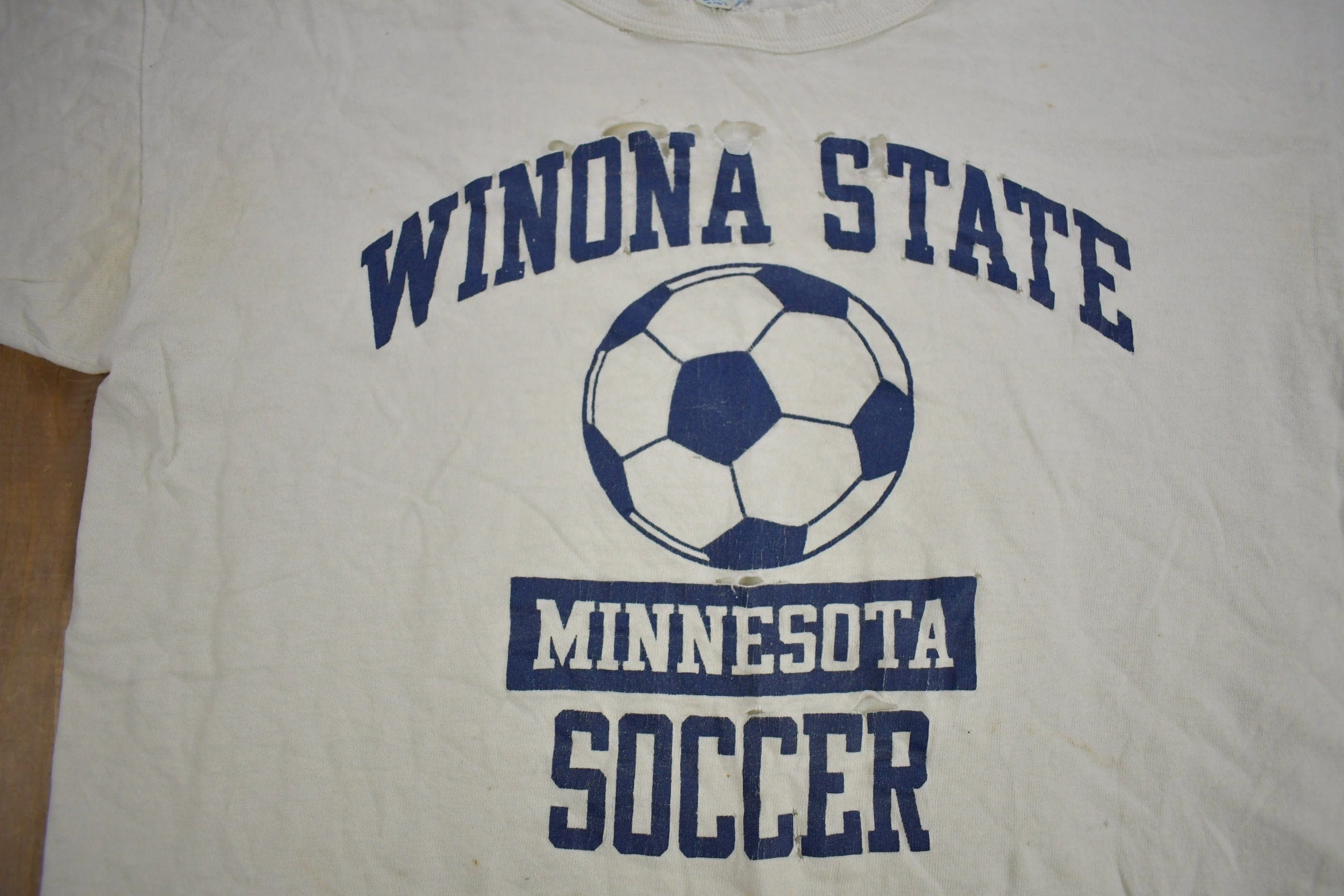 Vintage 1980s Winona State Soccer Collegiate Champion T-Shirt Men's Large - Image 3