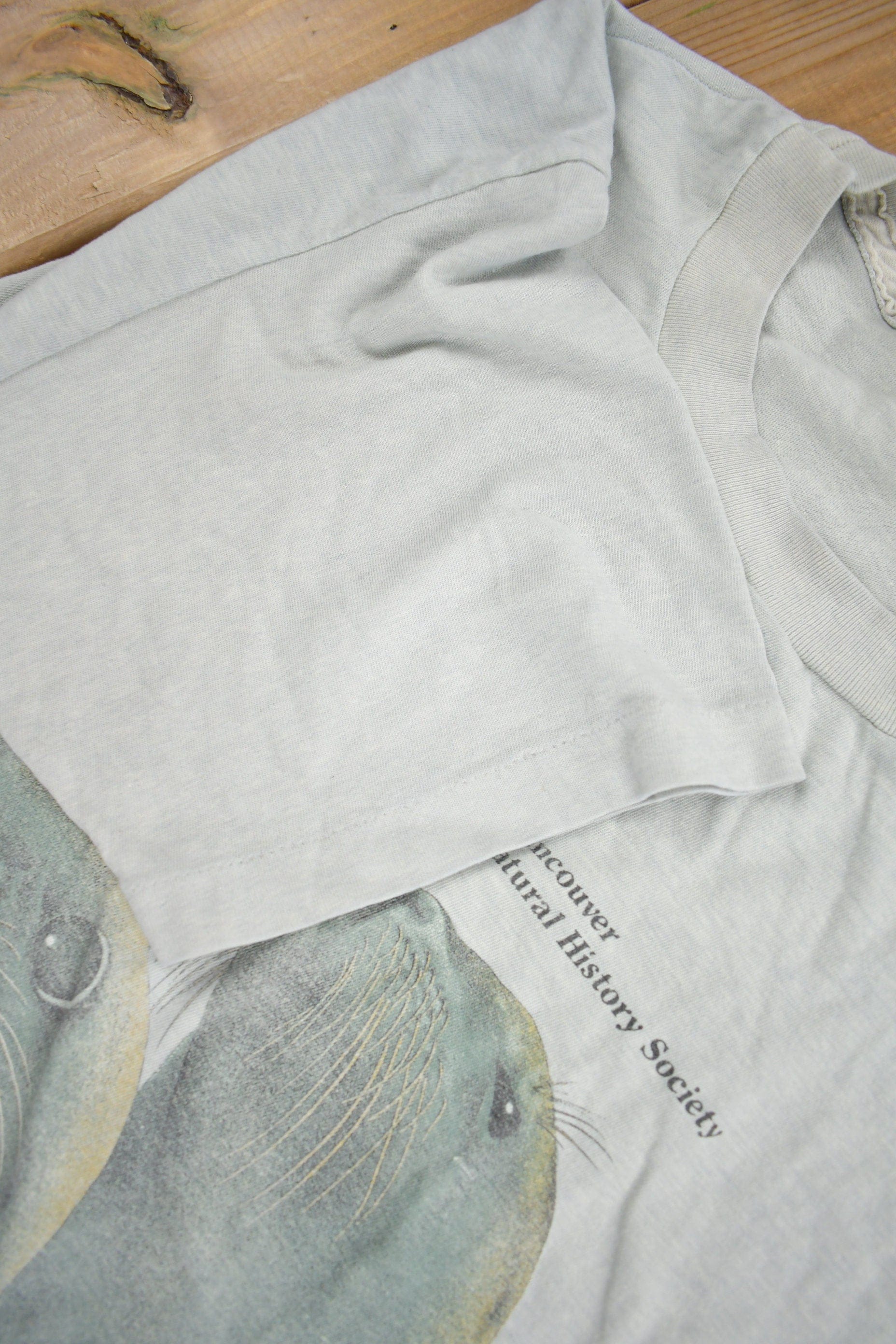 Vintage 1985 Seal Graphic T Shirt Men's Medium - Image 5
