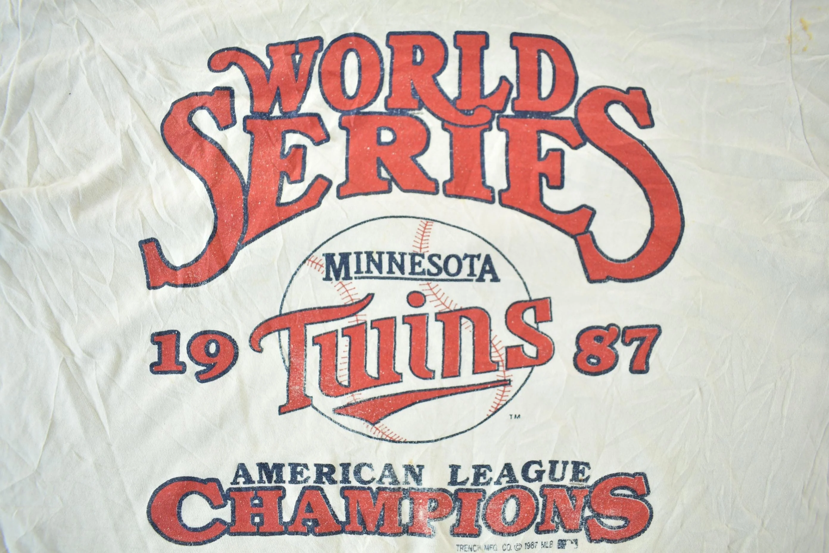 Vintage 1987 Minnesota Twins MLB Graphic T-Shirt Men's Large - Image 3
