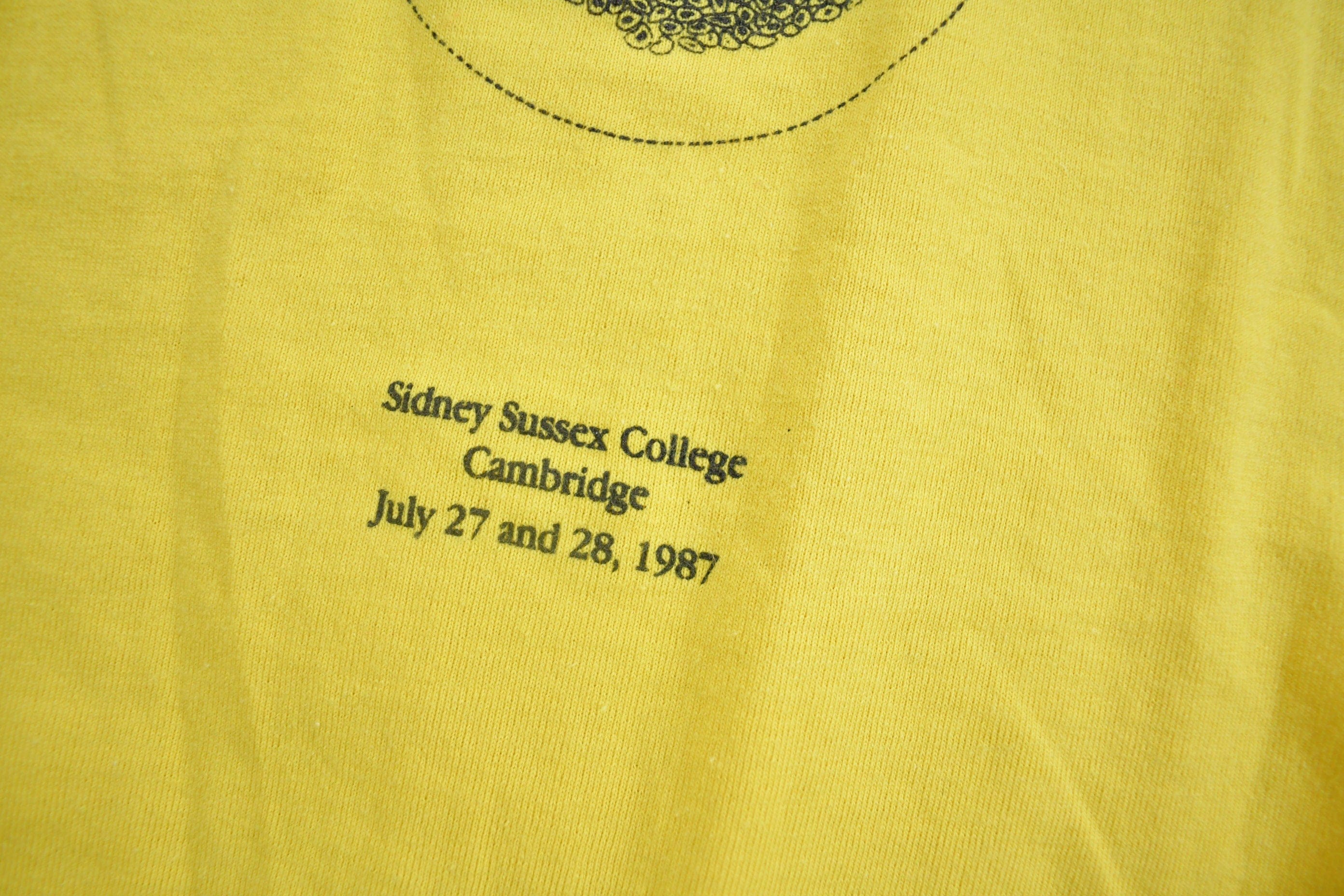 Vintage 1987 Sidney Sussex College Cambridge Cancer Research Graphic T Shirt Men's M - Image 4