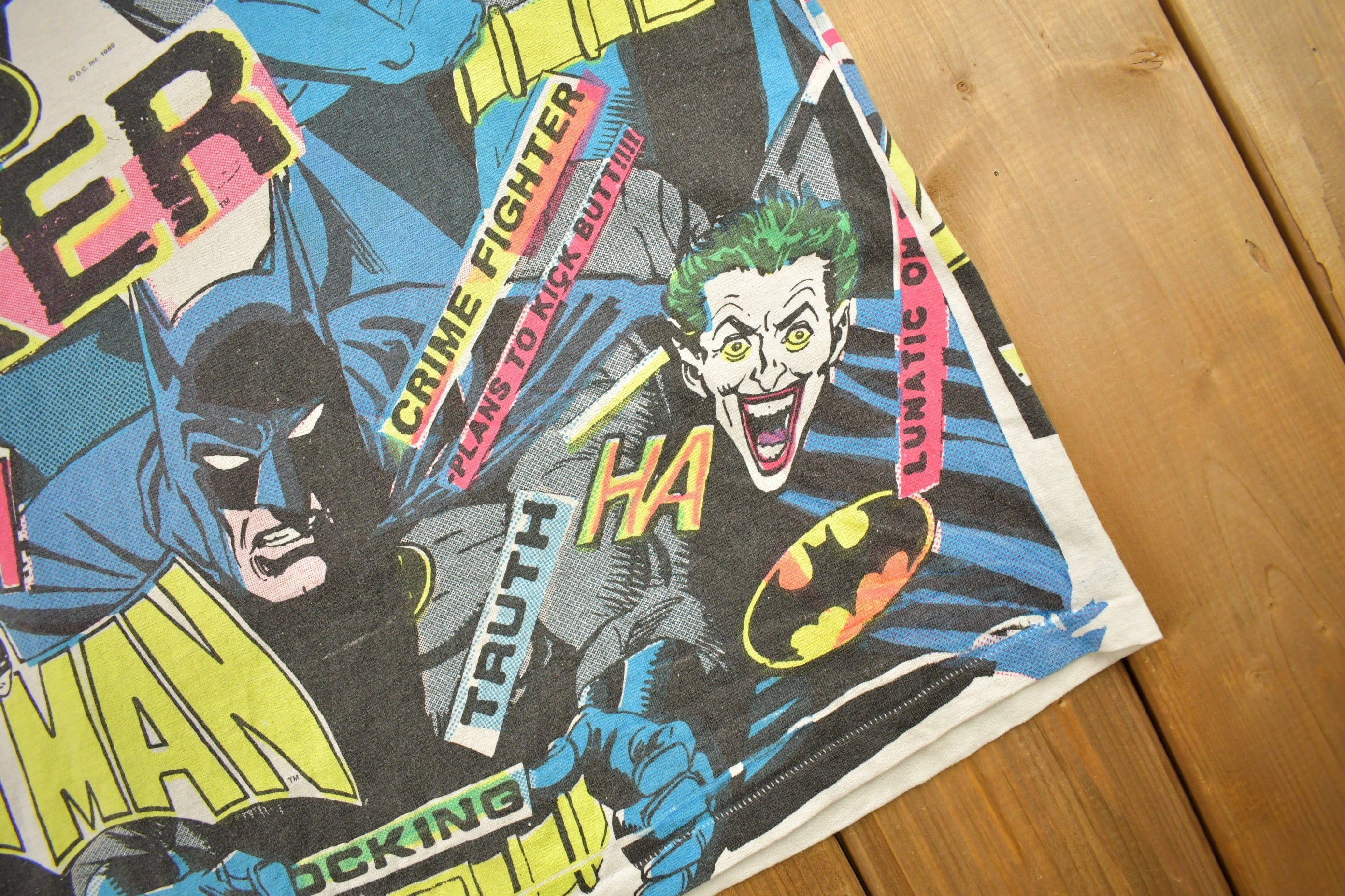Vintage 1989 Batman & Joker DC Comics All Over Print T-Shirt Men's Large - Image 5