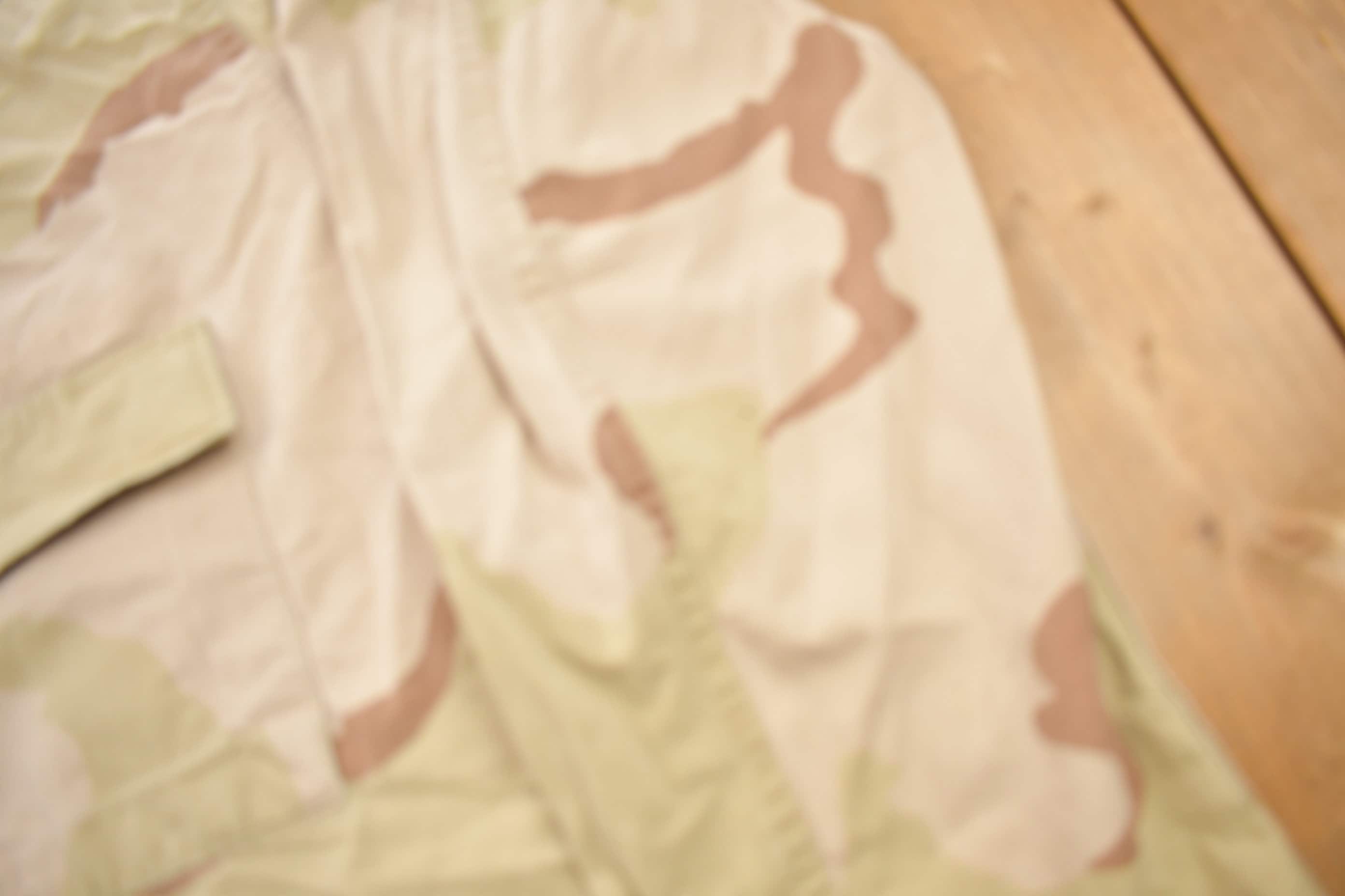 Vintage 1990 Desert Camo Button Up Military Coat Size Medium Reg Men's Medium - Image 4