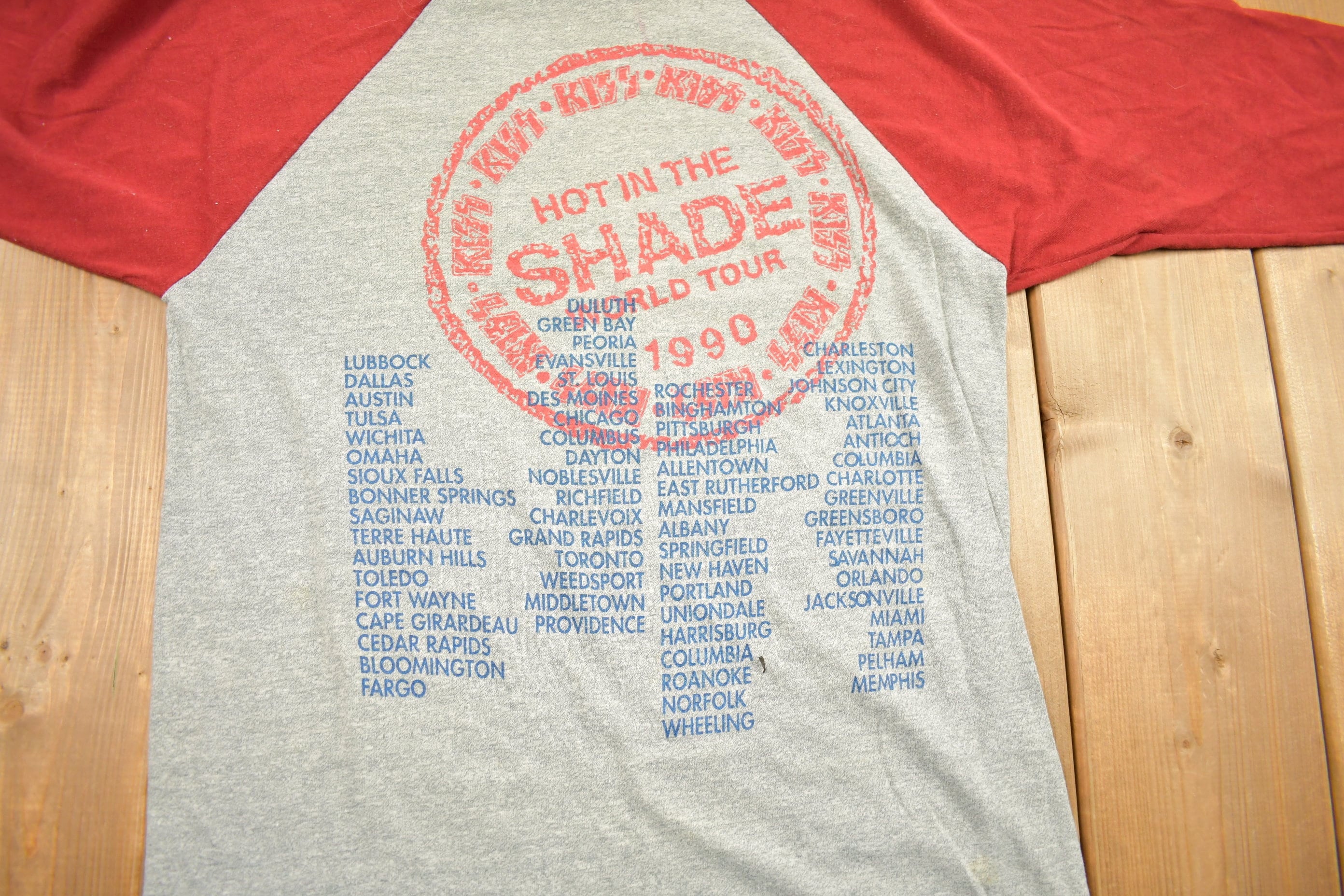 Vintage 1990 Kiss Hot In The Shade Tour T-Shirt - Image 4