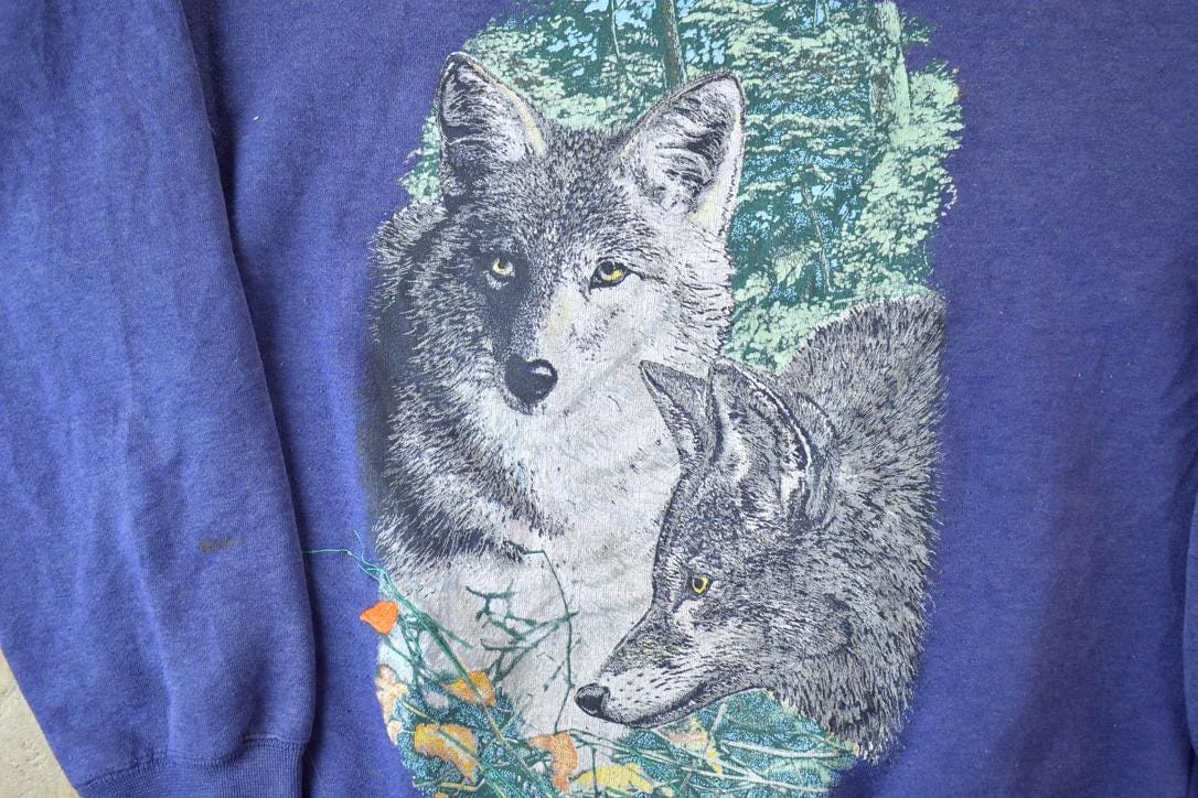 Vintage 1990s 2 Wolf East West Casuals Crewneck Men's Medium - Image 4