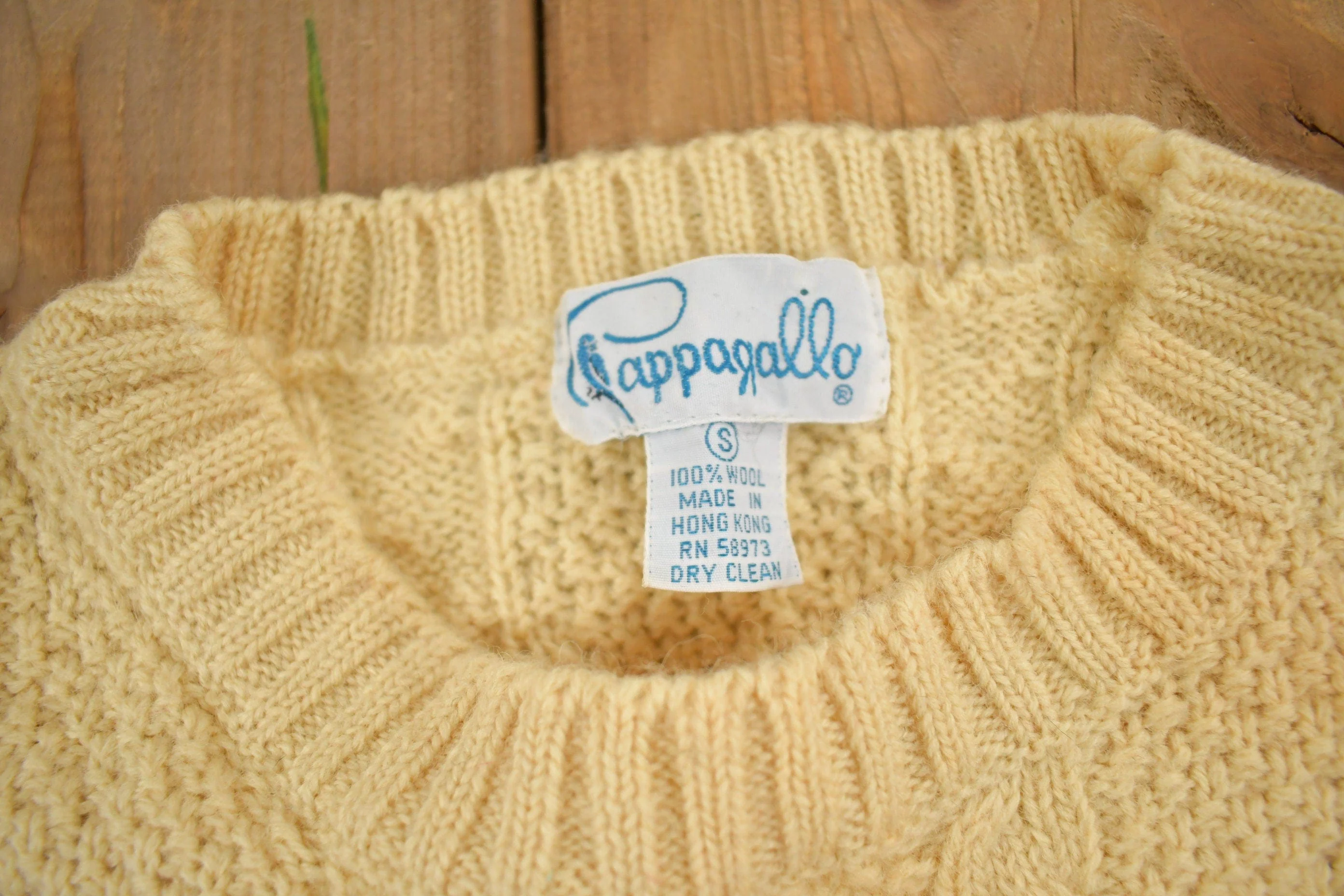 Vintage 1990s 3D Cable Knit Sweater Men's Small - Image 4