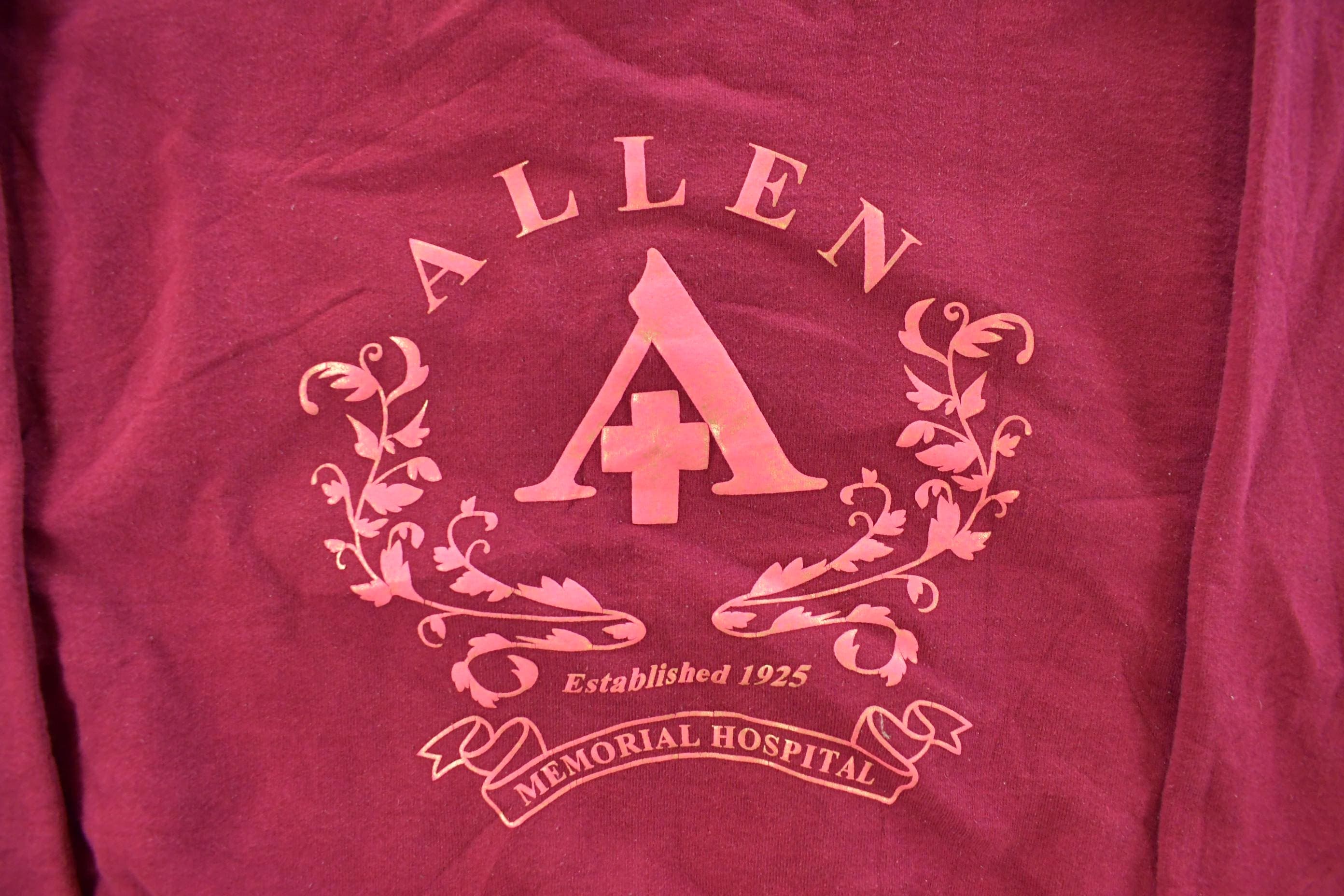 Vintage 1990s Allen Hospital Crewneck Sweatshirt Men's Large - Image 3