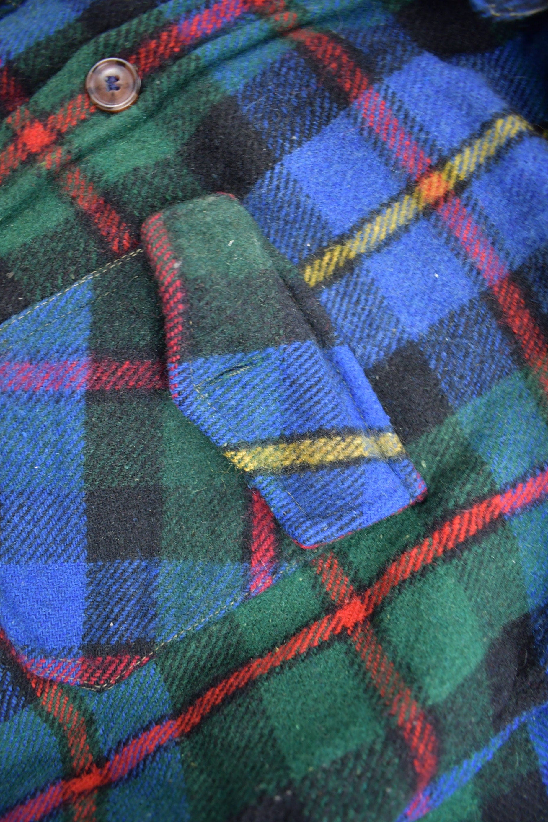 Vintage 1990s American Eagle Plaid Flannel Button Up Shirt Men's Large - Image 7