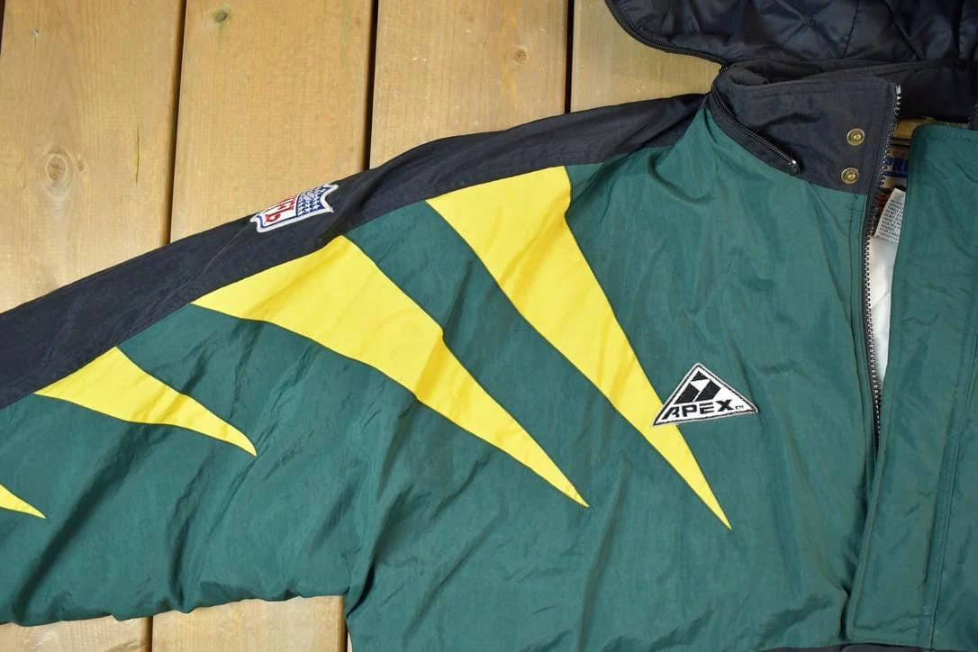 Vintage 1990s Apex One Sharktooth Green Bay Packers NFL Football Hooded Jacket Men's XL - Image 5