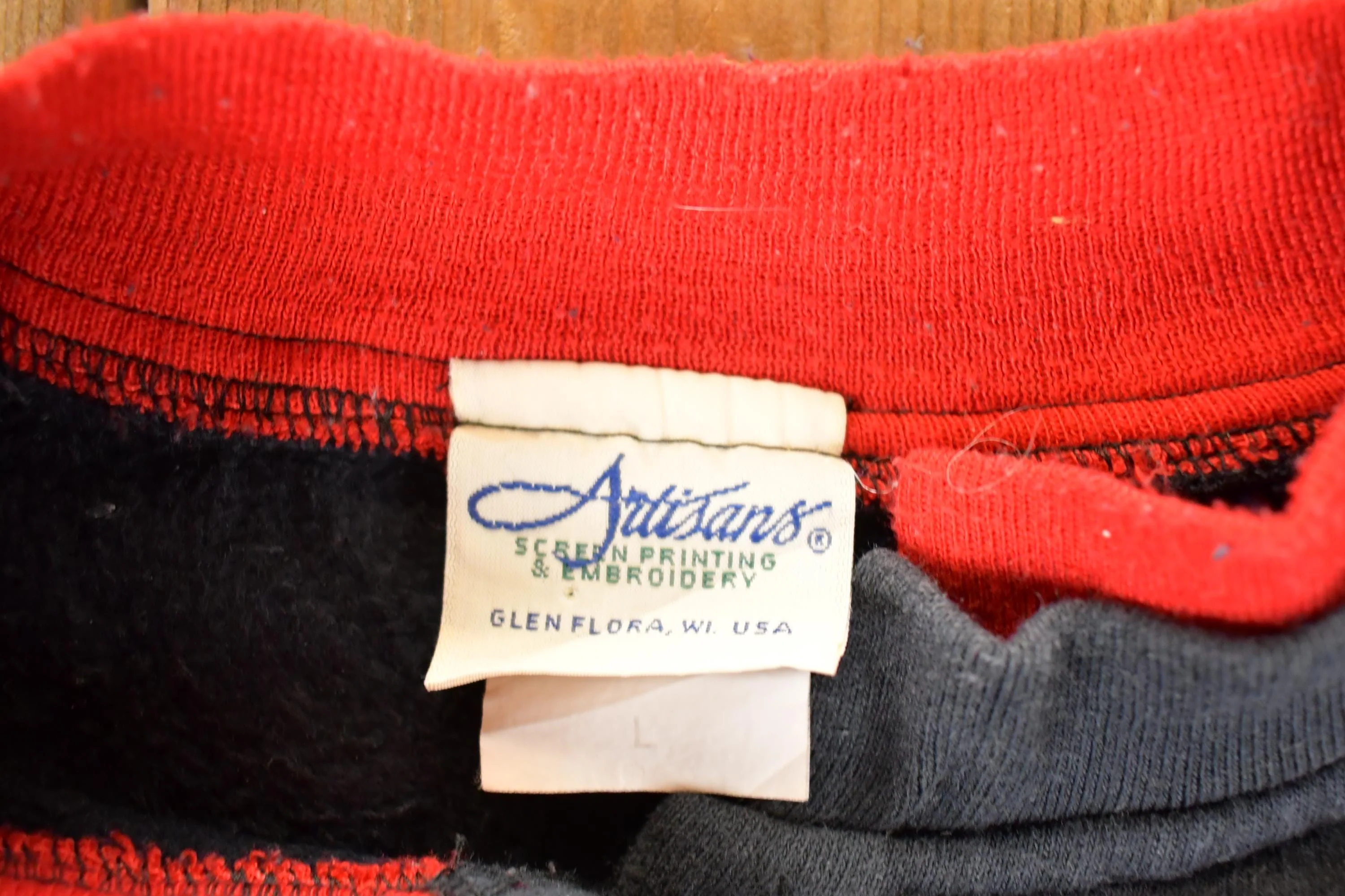 Vintage 1990s Artisans Winter Cardinal AOP Double Collar Button Up Crewneck Sweatshirt Women's L - Image 6