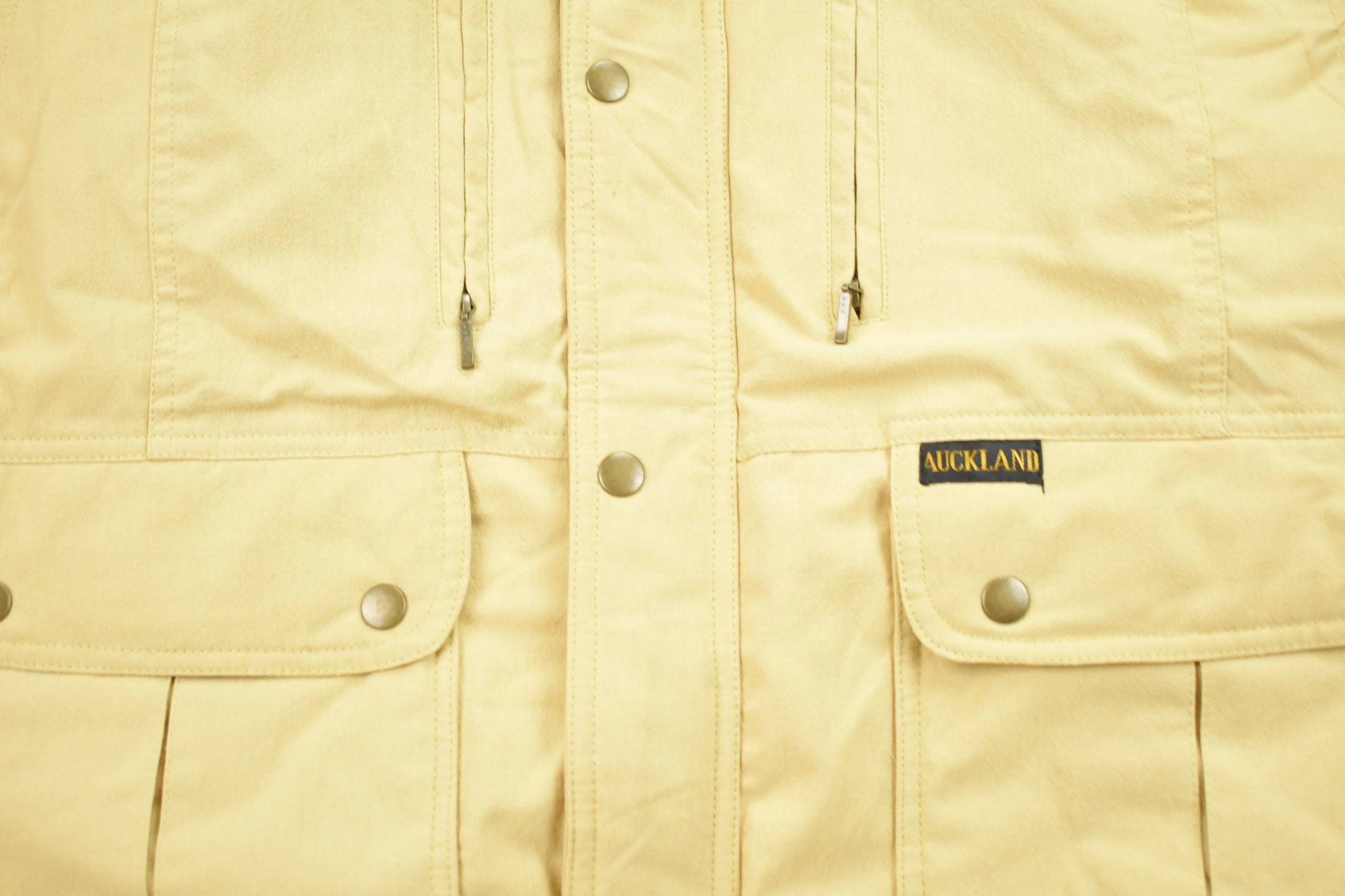 Vintage 1990s Auckland Puffer Vest Men's Medium - Image 3