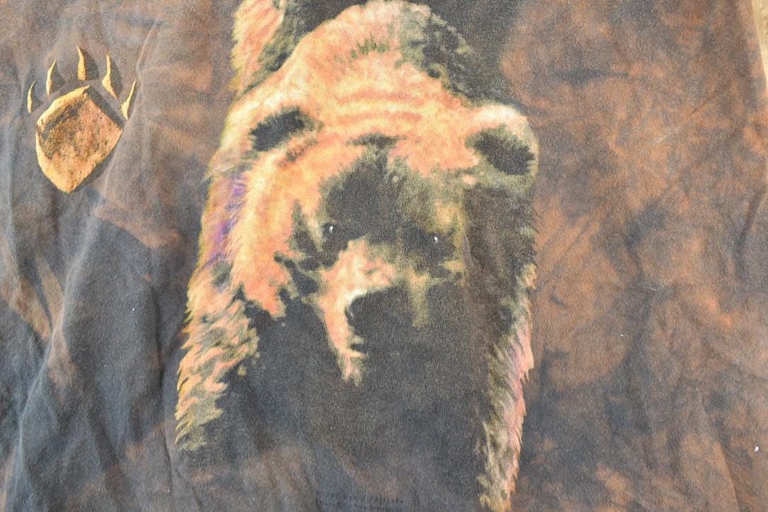 Vintage 1990s Aztec Bear And Wolf Outdoors T-Shirt Men's XL - Image 4