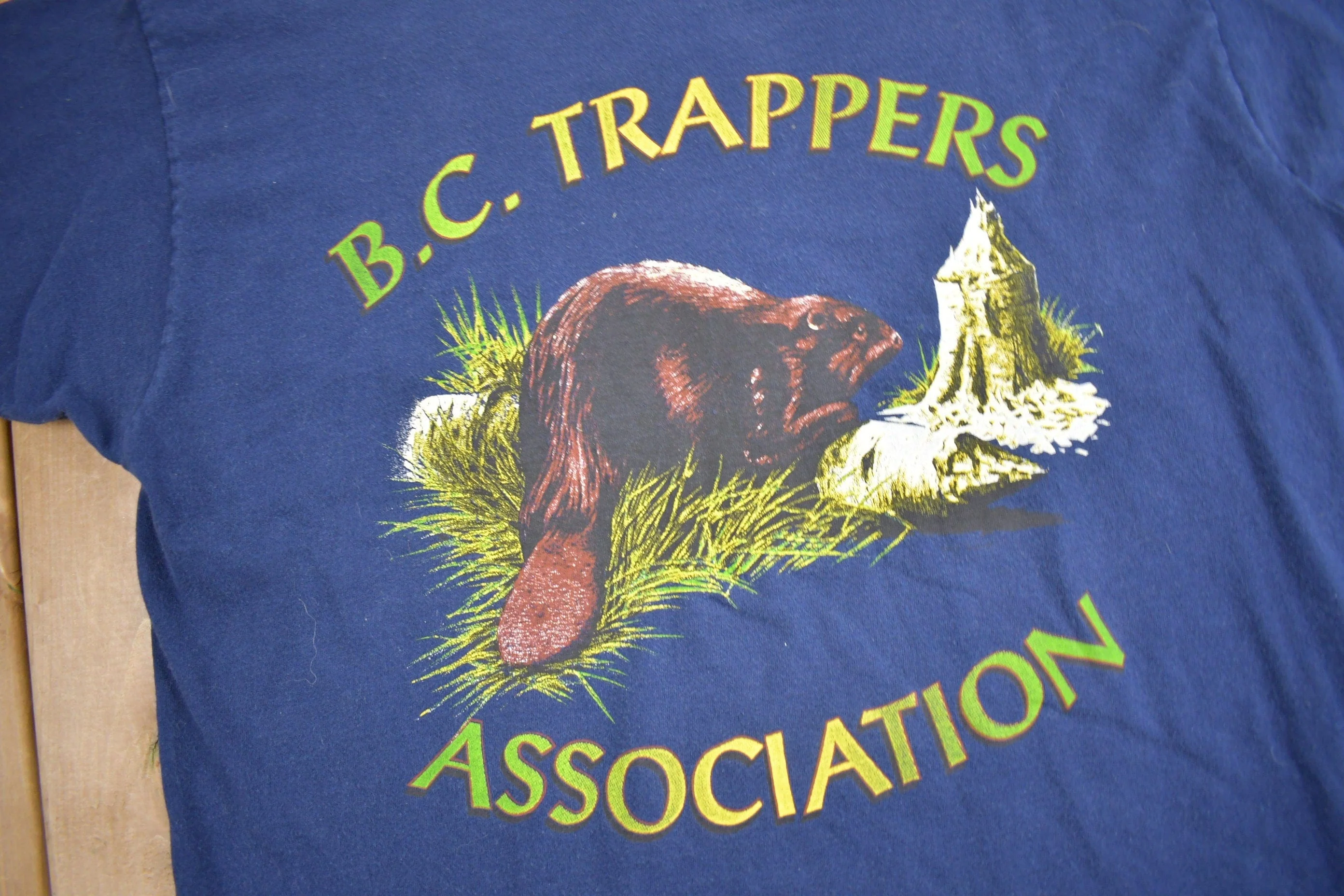 Vintage 1990s B.C. Trappers Association Graphic T Shirt Men's XL - Image 3