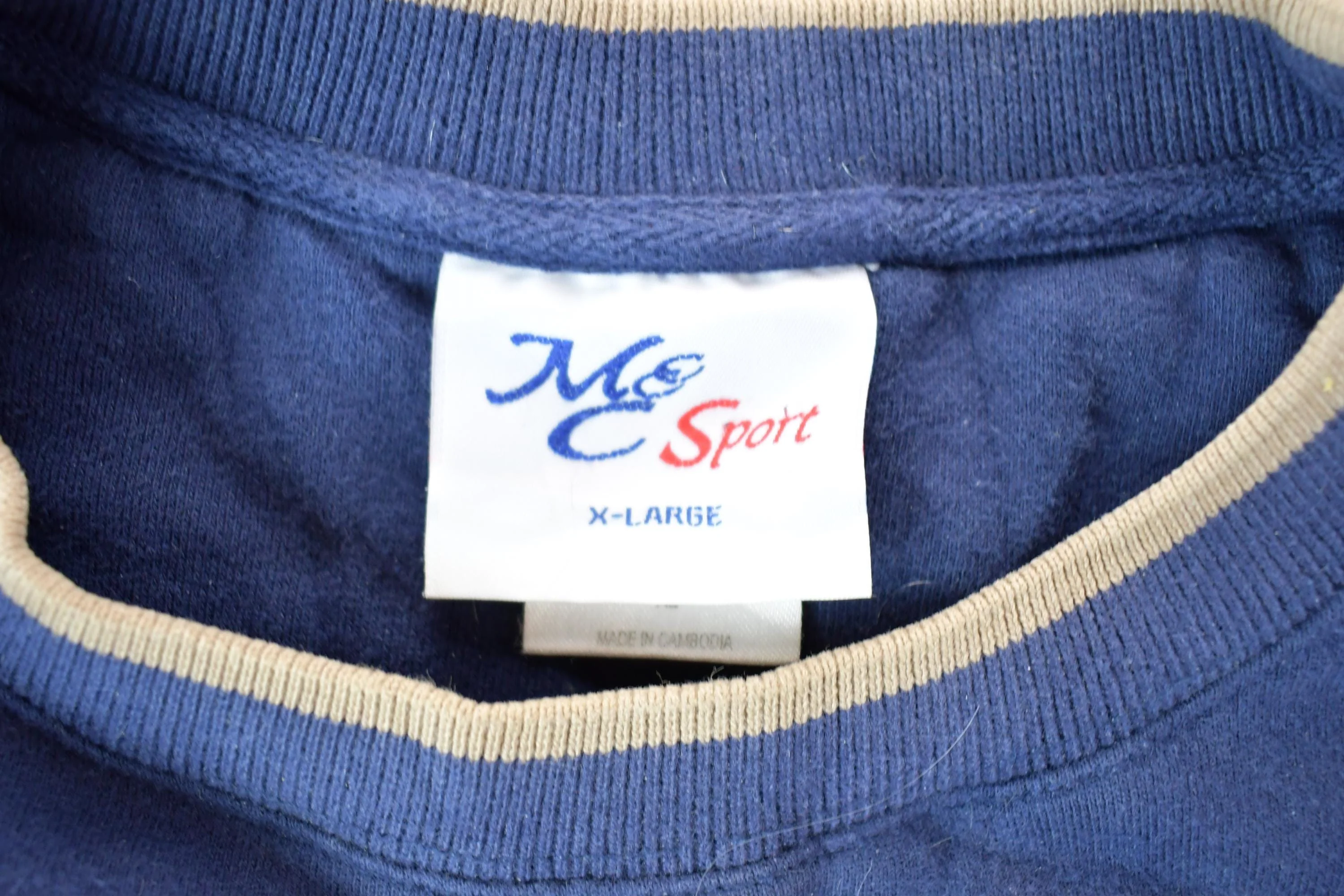 Vintage 1990s Bass Fishing Embroidered Crewneck Men's XL - Image 4