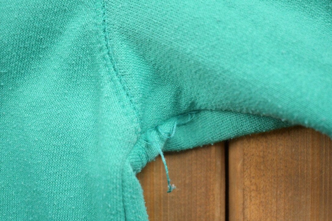 Vintage 1990s Bay Waters Turquoise Crewneck Sweatshirt Women's L - Image 4