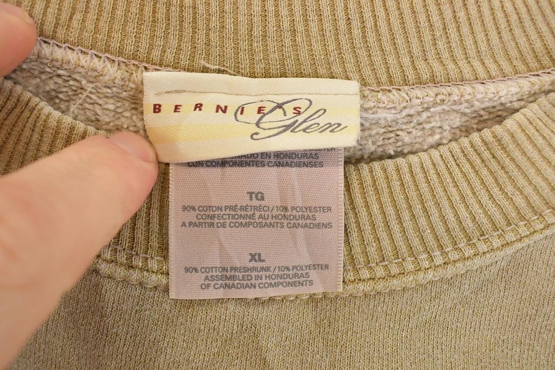 Vintage 1990s Bernie's Glen Eagle Country Graphic Print Crewneck Sweatshirt Men's L - Image 4