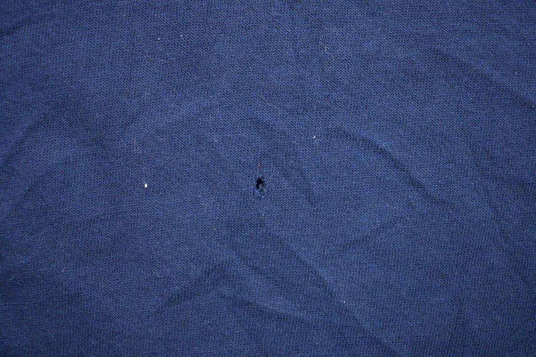 Vintage 1990s Blank Navy Blue Crewneck Sweatshirt - Image 4