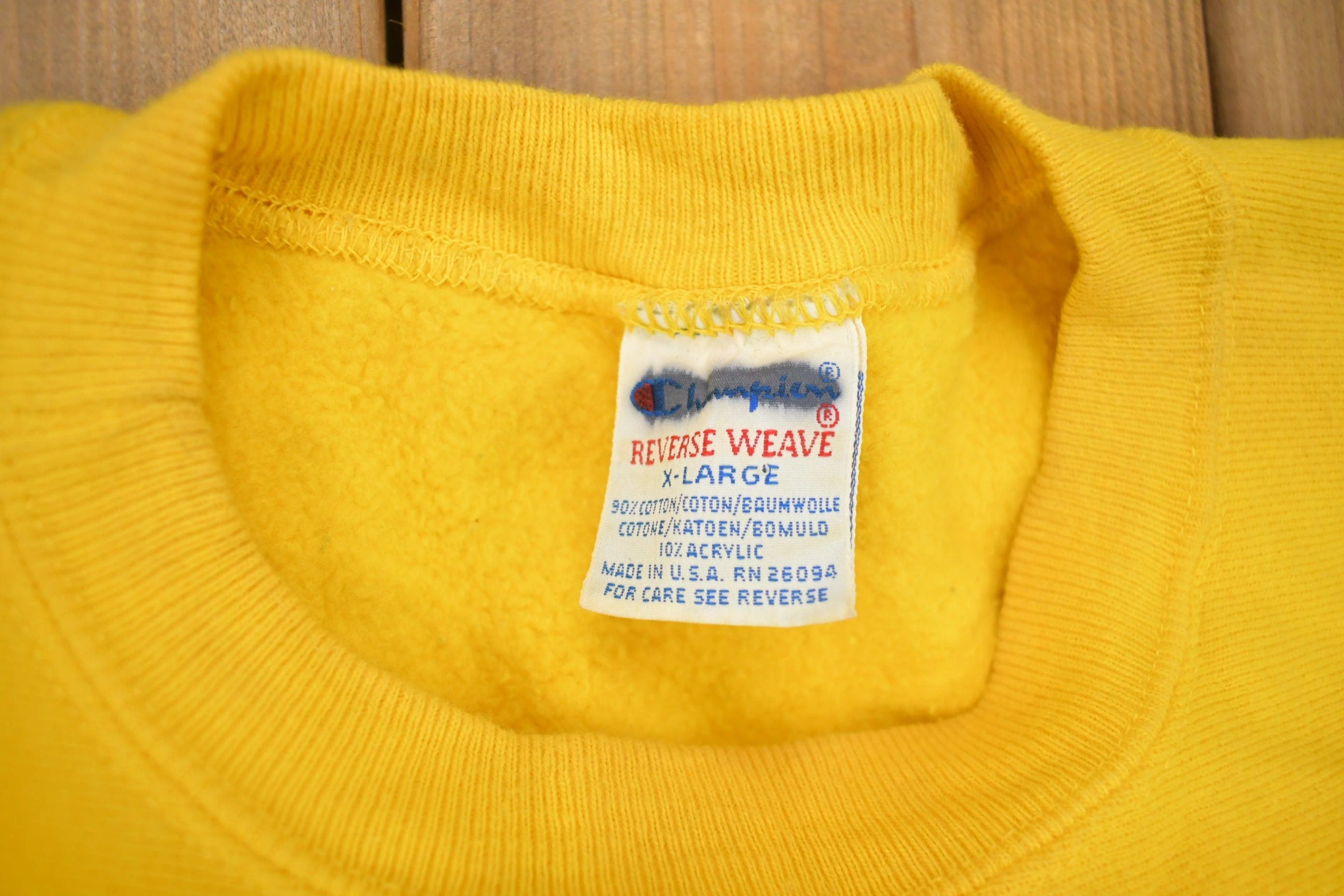 Vintage 1990s Blank Yellow Champion Reverse Weave Crewneck Men's Large - Image 8