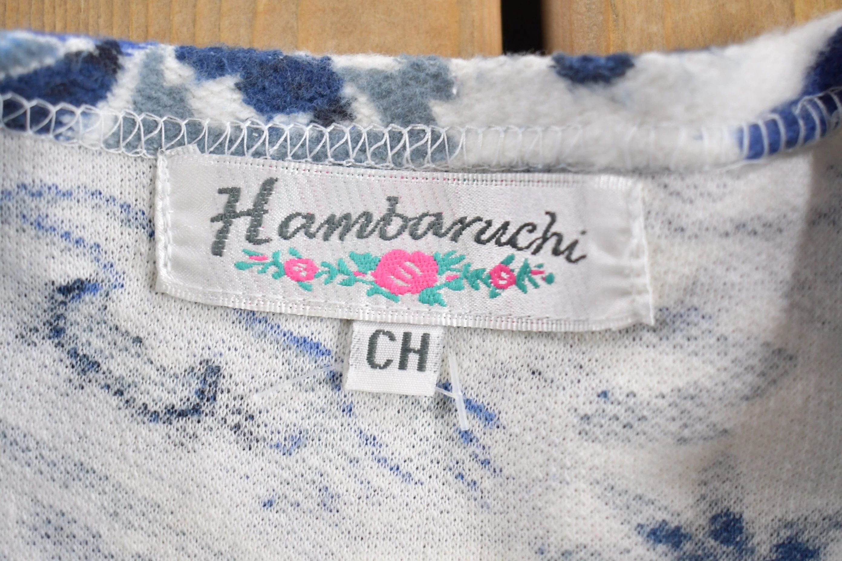 Vintage 1990s Blue Floral Fleece Sweatshirt Men's Medium - Image 4