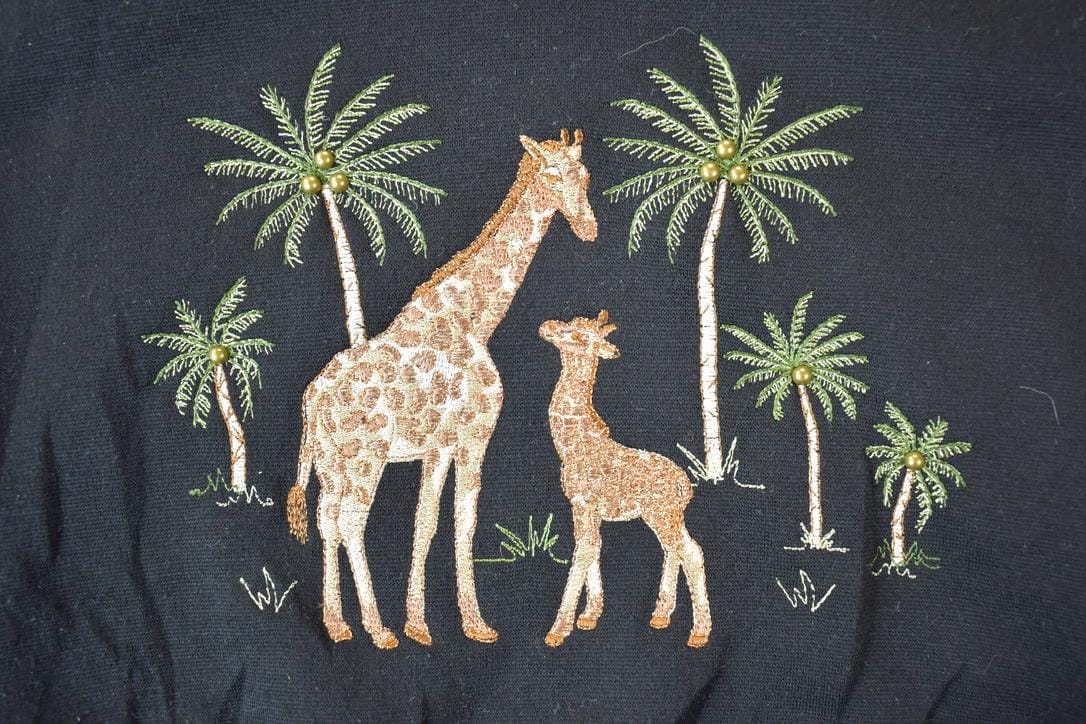 Vintage 1990s Bonworth Double Collar Giraffe Africa Crewneck Men's Medium - Image 4