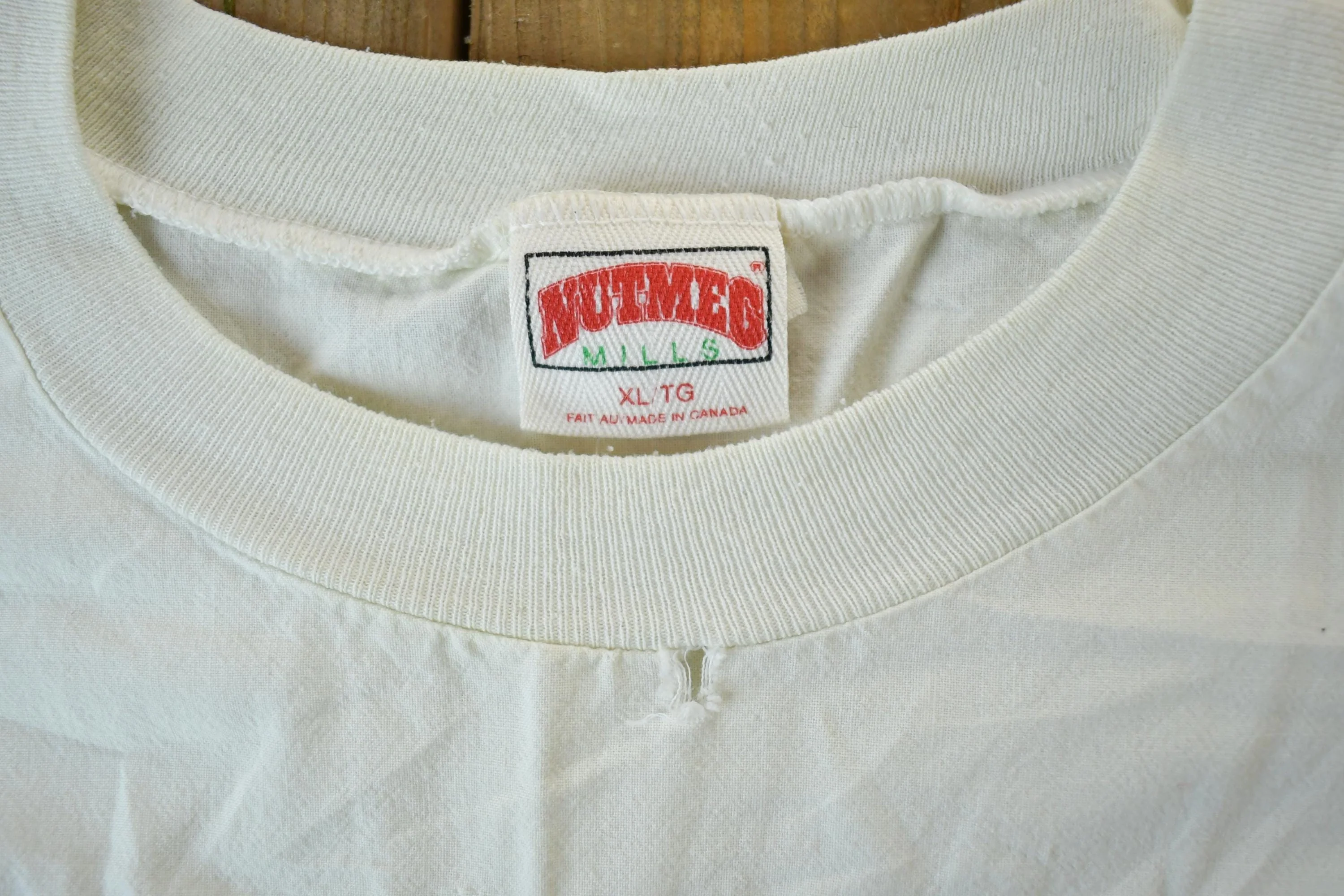 Vintage 1990s Boston Bruins Nutmeg Mills NHL Hockey Crewneck Sweatshirt Men's XL - Image 4
