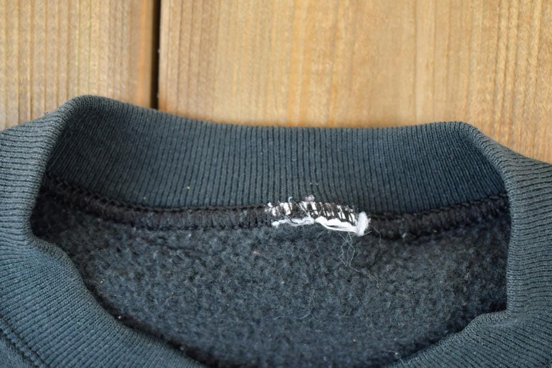 Vintage 1990s Branson Sunflowers Outdoorsman Crewneck Sweatshirt Men's Small - Image 4