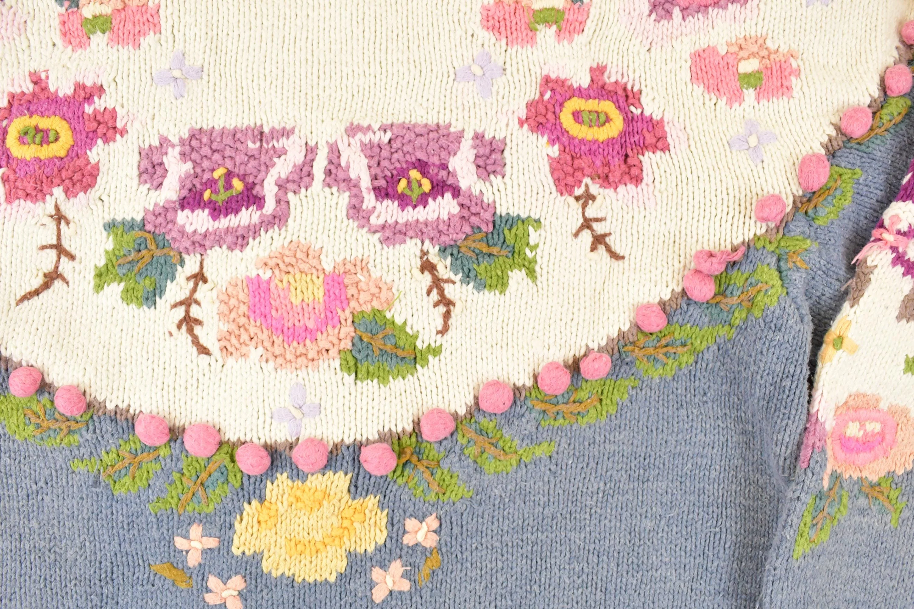 Vintage 1990s Bronte Hand Knit Floral Crewneck Sweater Womens S - Image 3