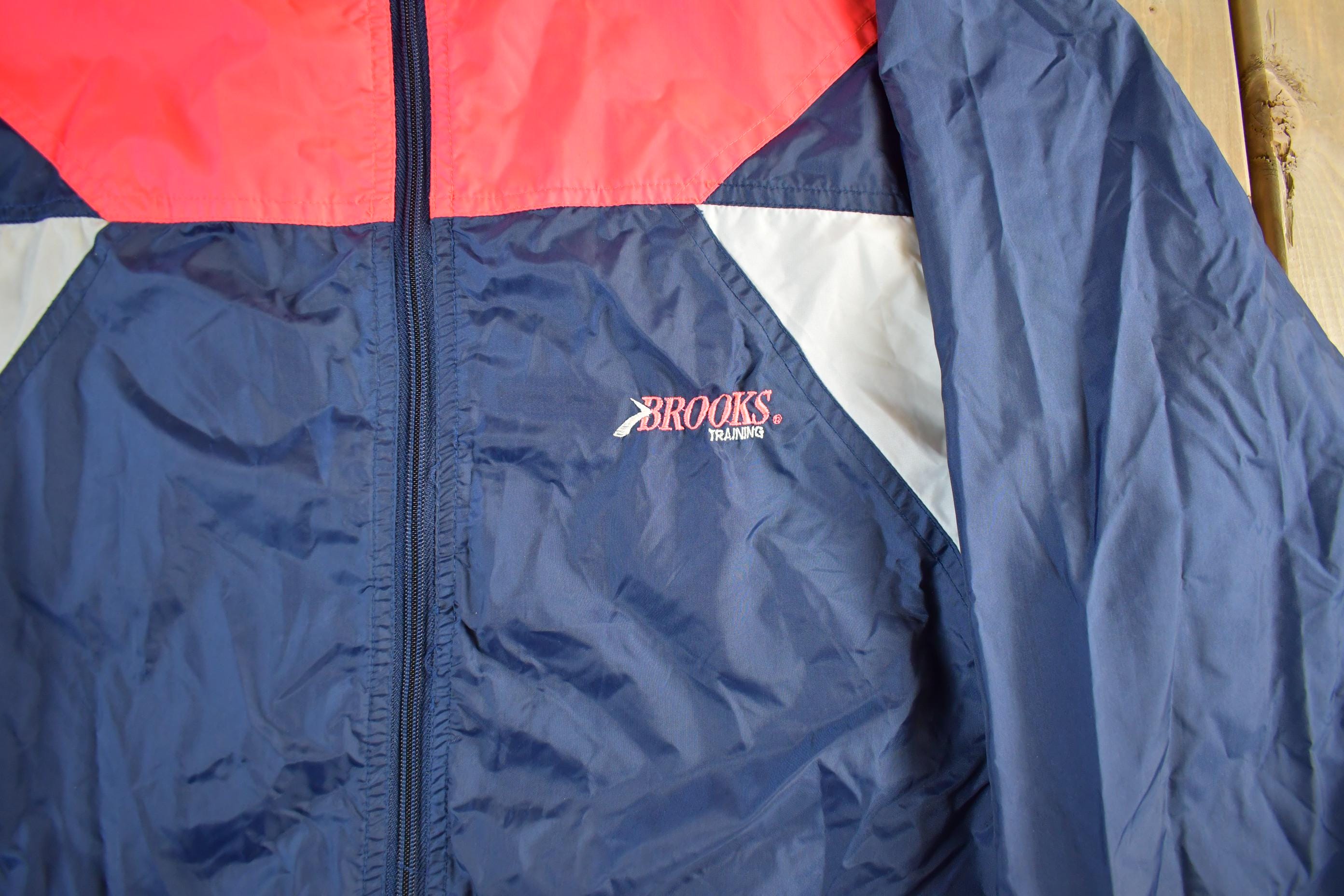 Vintage 1990s Brooks Embroidered Windbreaker Jacket Men's Large - Image 3