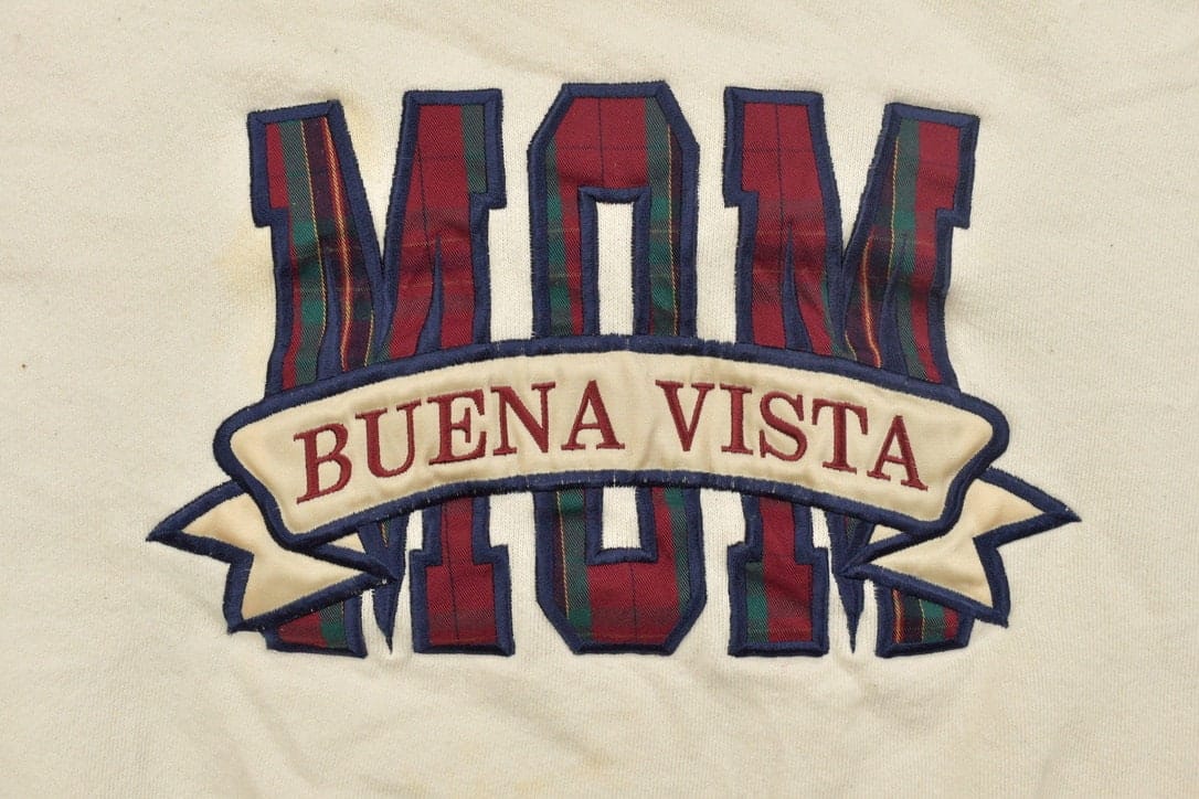 Vintage 1990s Buena Vista College Mum Embroidered Crewneck Sweatshirt Men's XL - Image 3