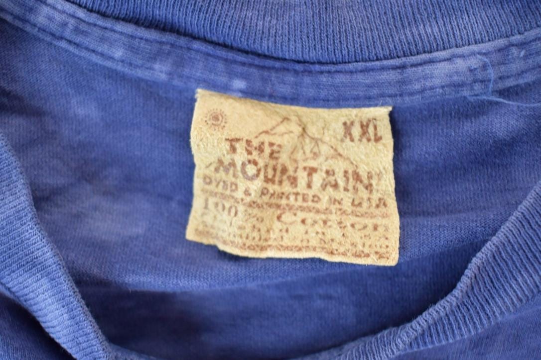 Vintage 1990s Buffalo The Mountain Crewneck Men's XL - Image 3