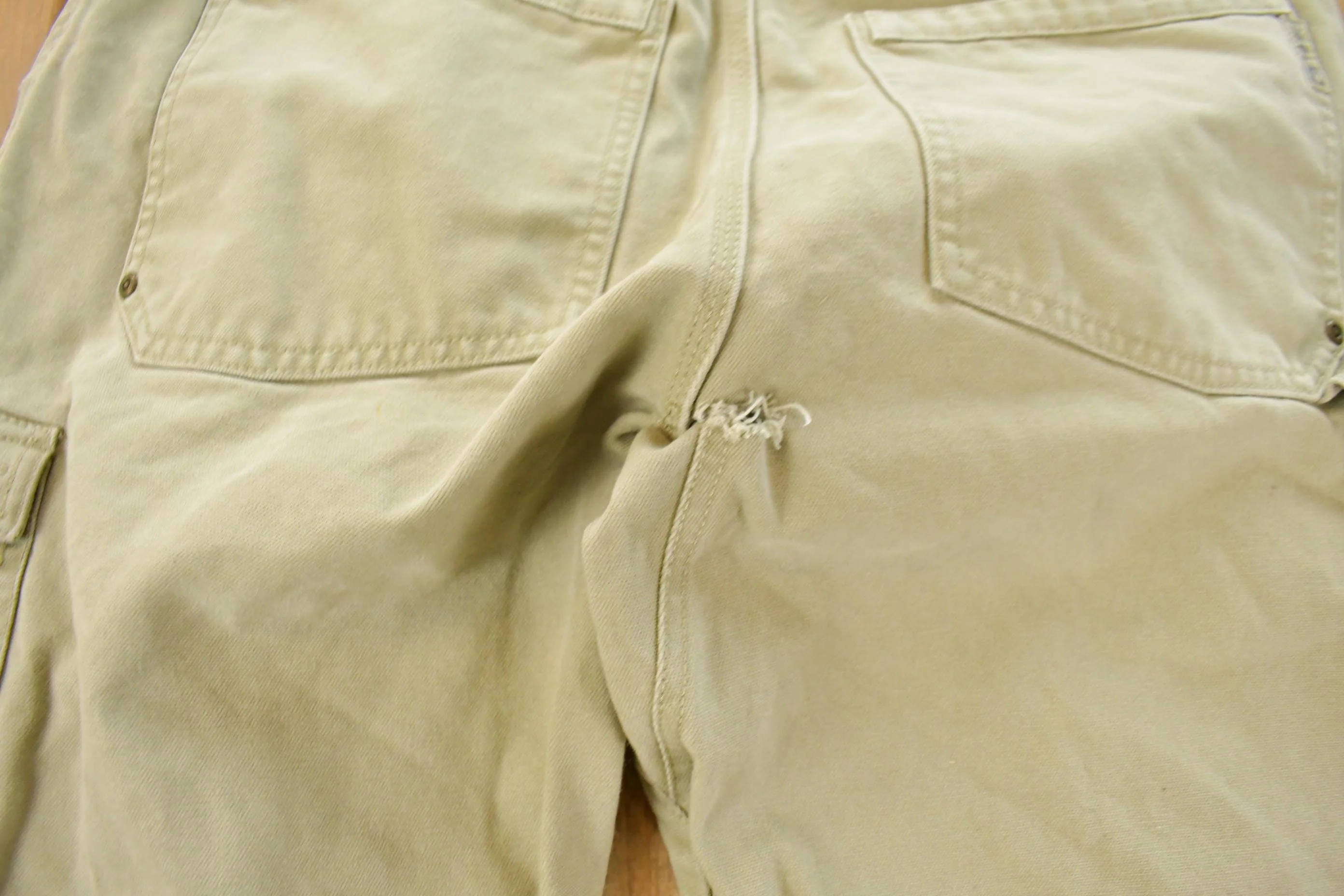Vintage 1990s Cabela's Outdoor Gear Beige Cargo Pocket Pants Men's 34 x 32 - Image 5