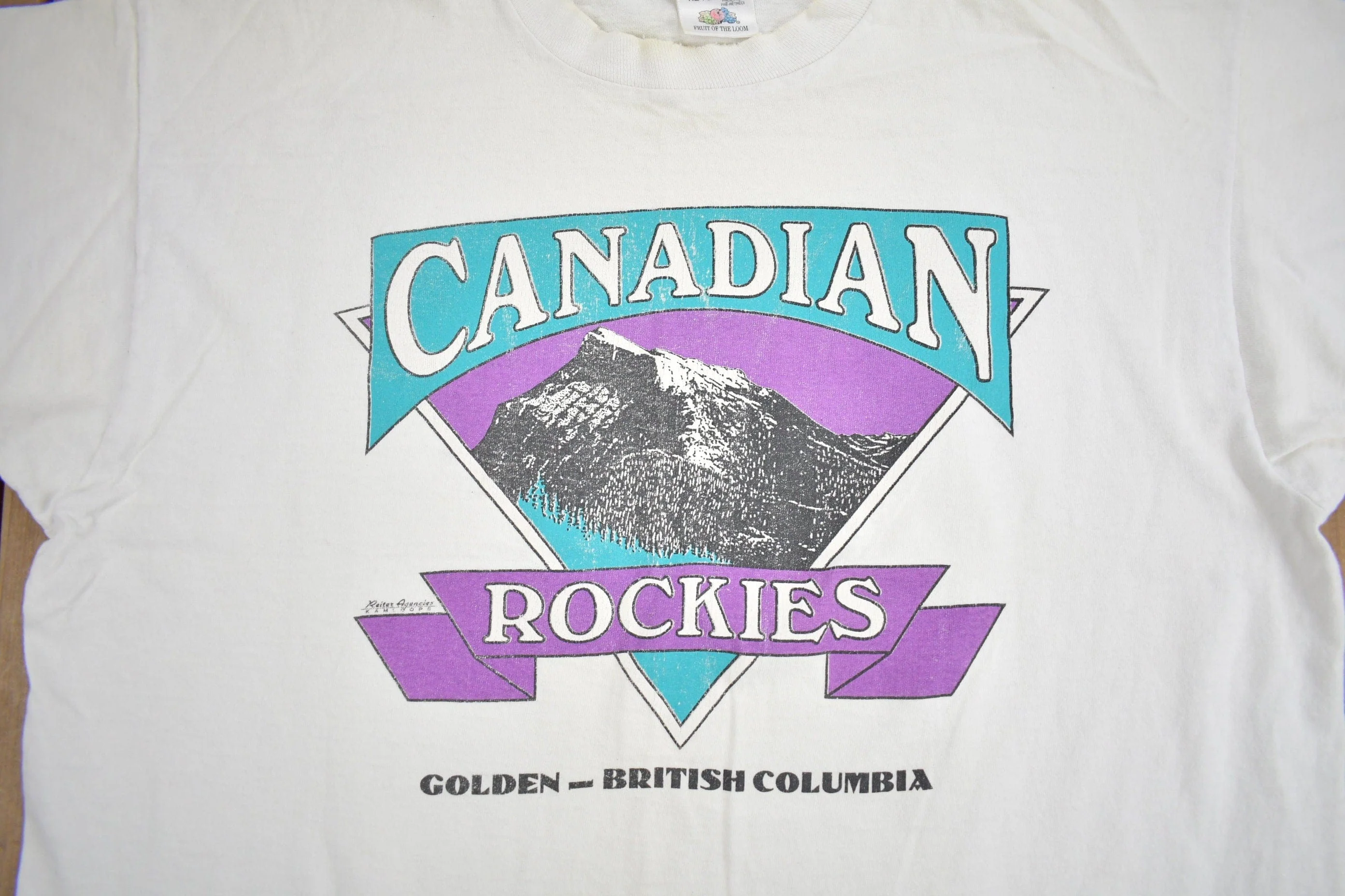 Vintage 1990s Canadian Rockies Golden British Columbia Souvenir T Shirt Men's XL - Image 3