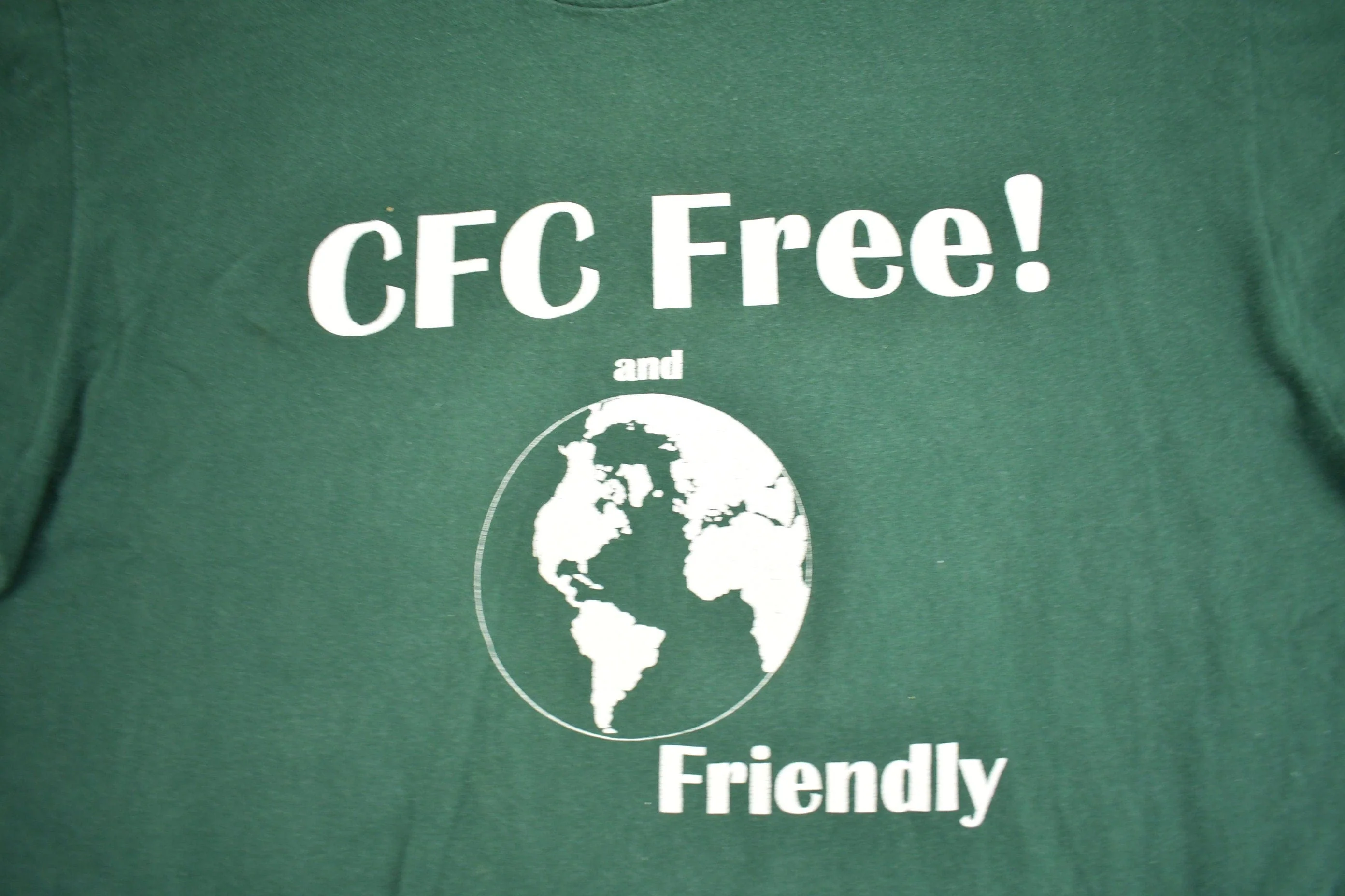 Vintage 1990s CFC Free And Friendly Allied Signal Aerospace Graphic T Shirt Men's XL - Image 3
