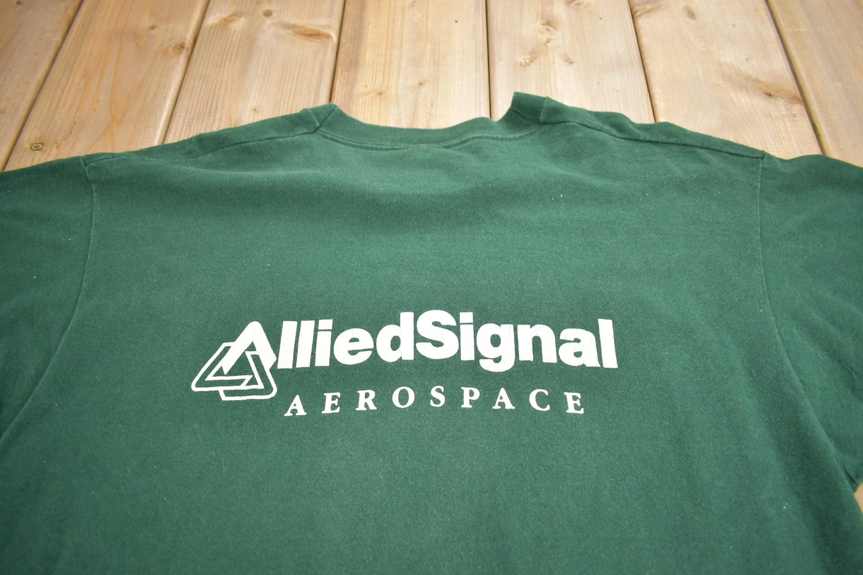 Vintage 1990s CFC Free And Friendly Allied Signal Aerospace Graphic T Shirt Men's XL - Image 4