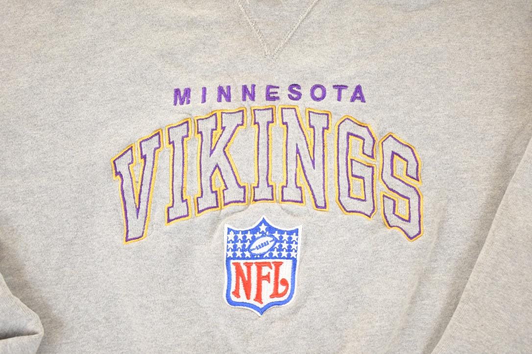 Vintage 1990s Champion Minnesota Vikings Embroidered NFL Crewneck Sweatshirt Men's L - Image 3