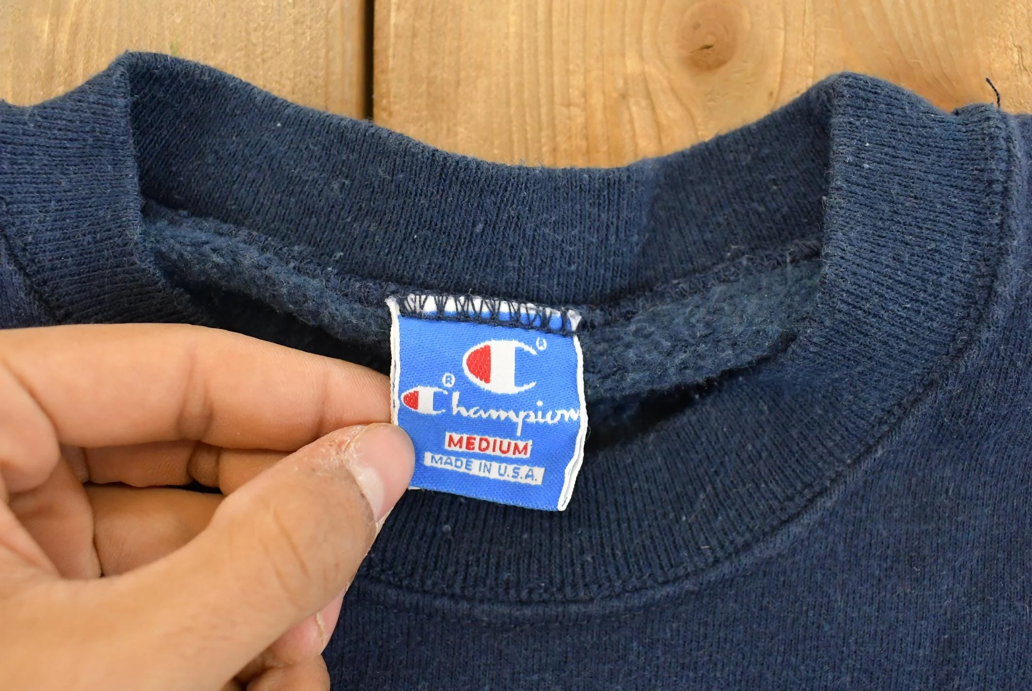 Vintage 1990s Champion Notre Dame University Collegiate Crewneck Sweatshirt Men's Medium - Image 5